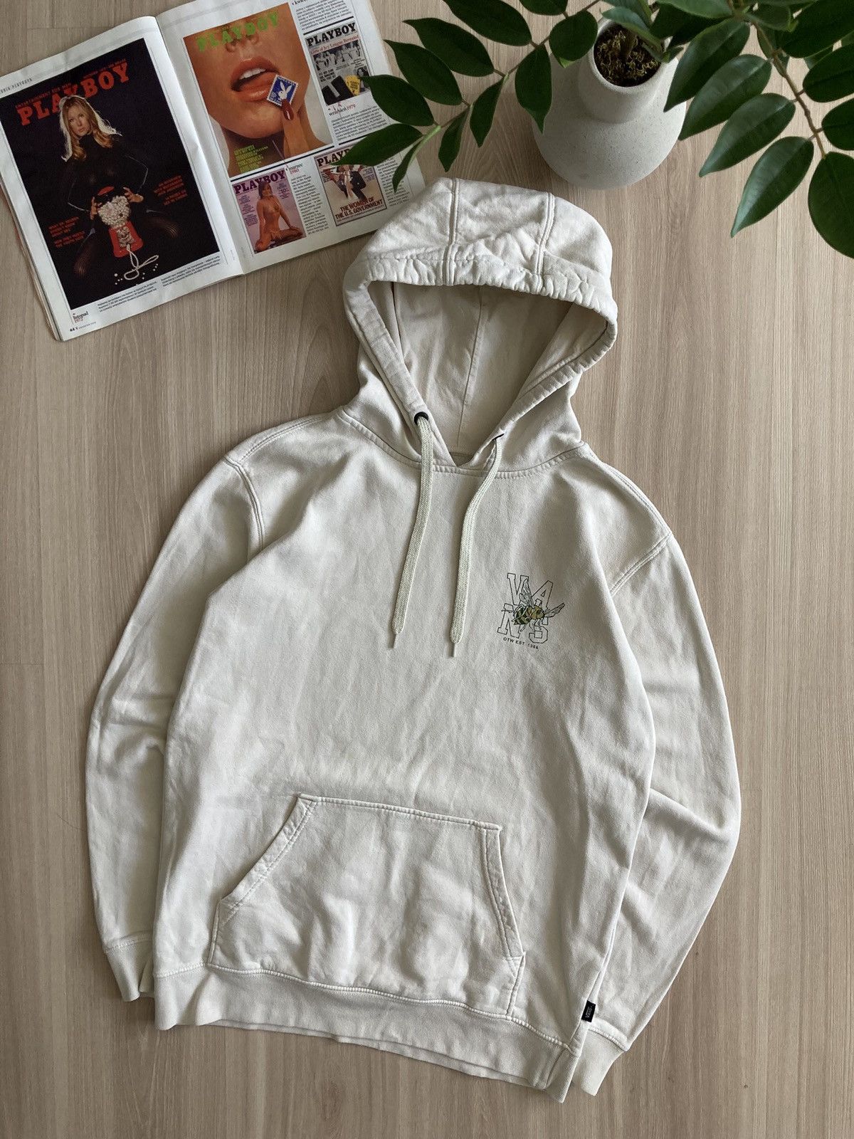 Vans Vintage Vans Enjoy HD Hoodie Big Logo 00s Size US S / EU 44-46 / 1 - 2 Thumbnail