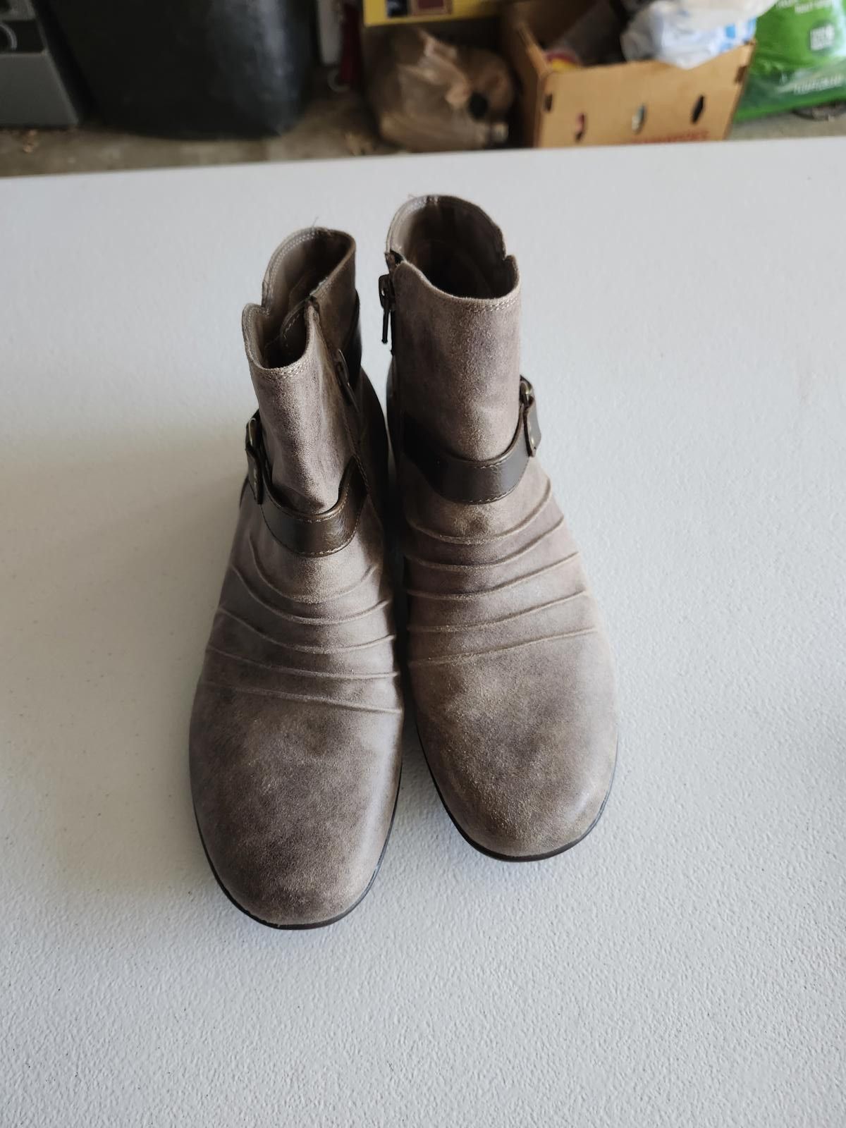 Designer Natural Soul M7 Size US 7 / IT 37 - 3 Thumbnail