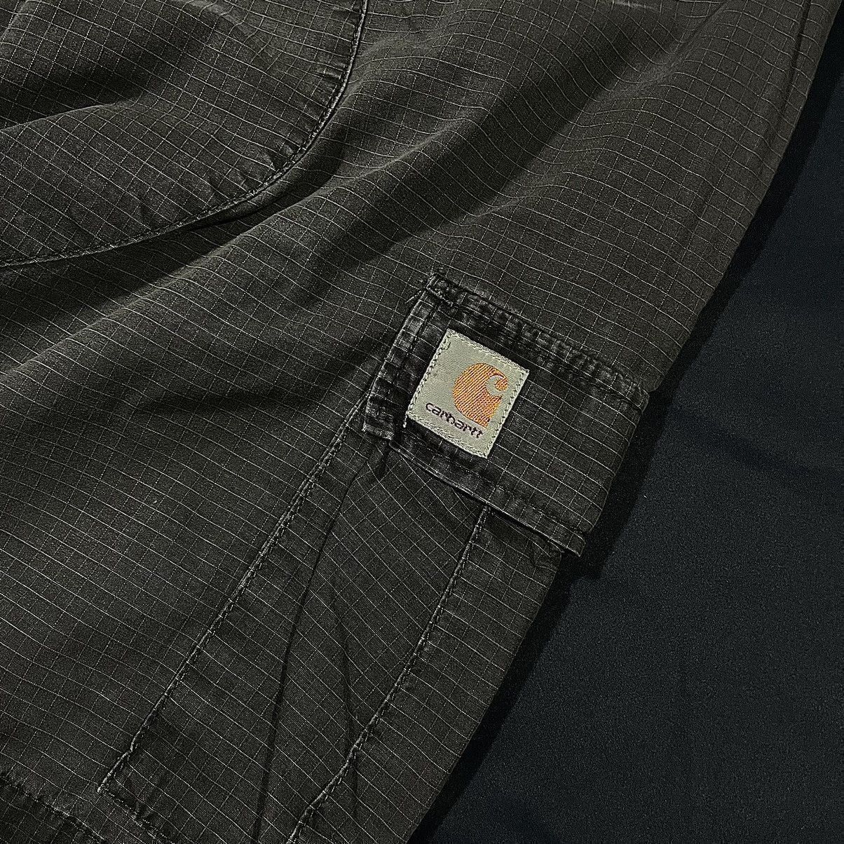 Carhartt Carhartt vintage cargo shorts logo wip 90’s Size US 33 - 2 Thumbnail