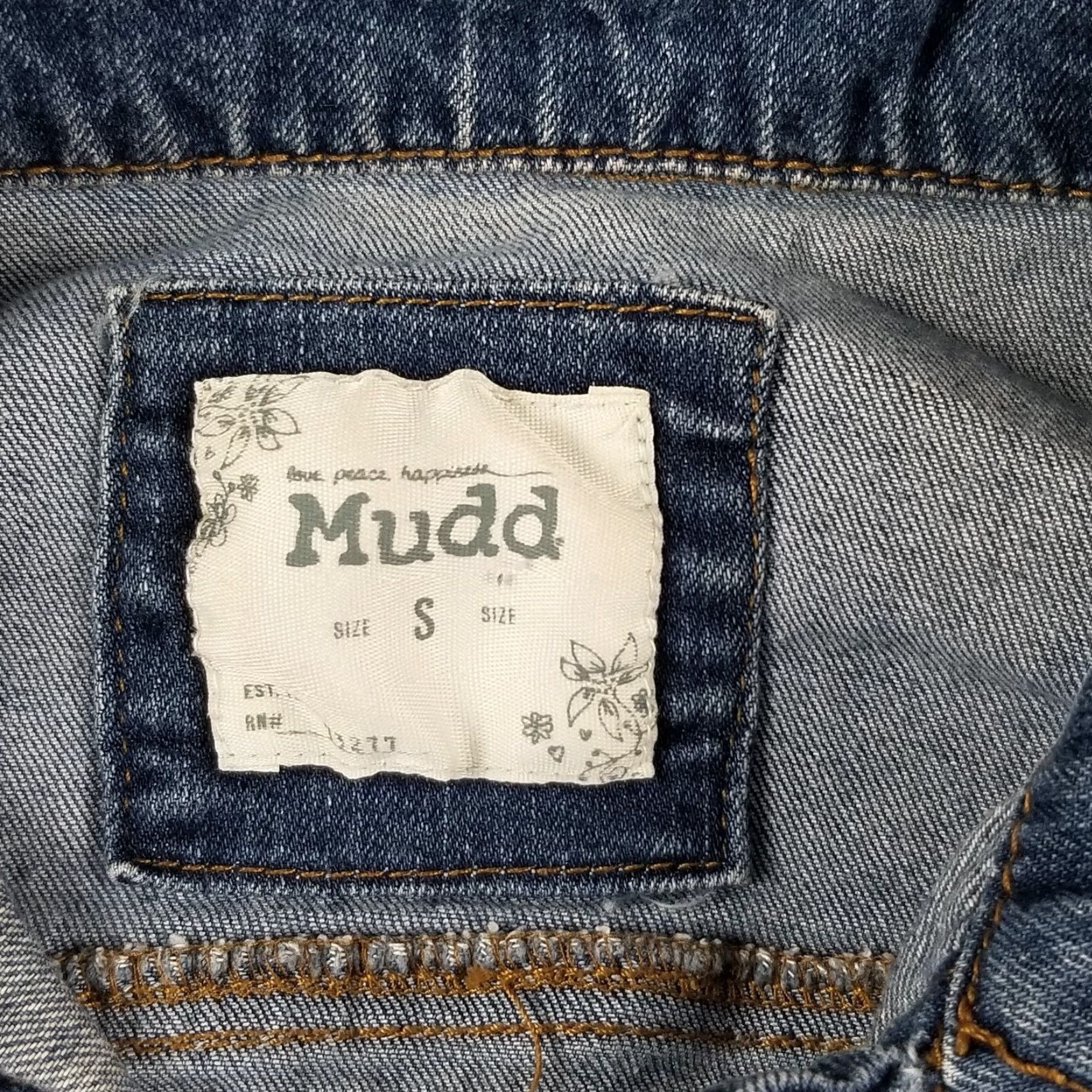 Denime VINTAGE Mudd Jacket Womens Small Blue Long Sleeve Denim Trucker Distressed Hem 90s Grunge Womens Small Blue Denim Jacket Size S / US 4 / IT 40 - 3 Thumbnail