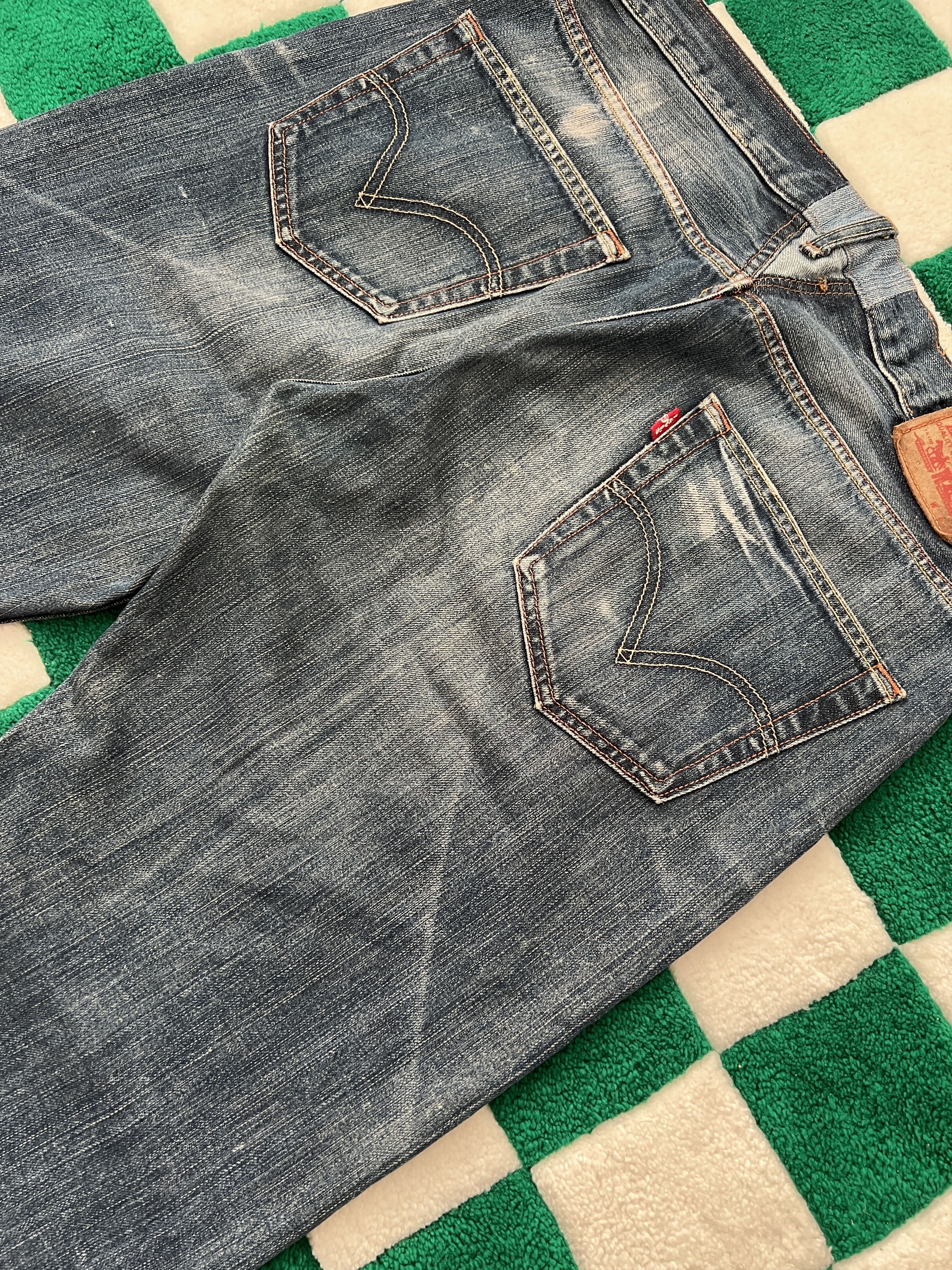 Levi's Levis 501 Vintage Custom Faded Denim Jeans size W33 L30 Size US 33 - 8 Thumbnail