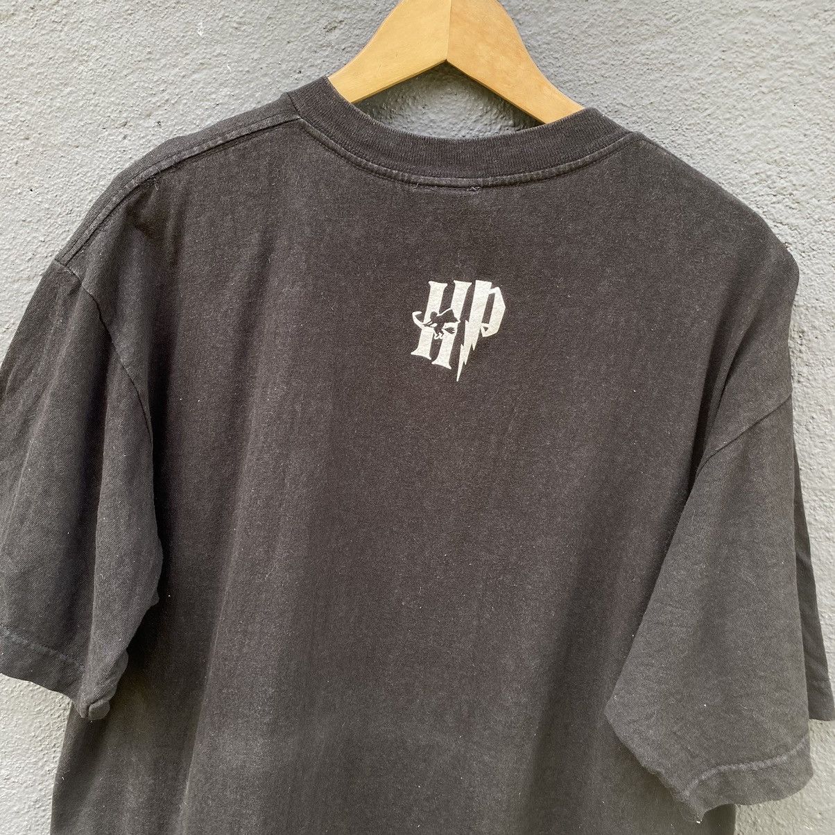 Warner Bros Thrashed Faded Vintage Y2K Harry Potter Movie ERD GRUNGE TEE Size US XL / EU 56 / 4 - 5 Thumbnail