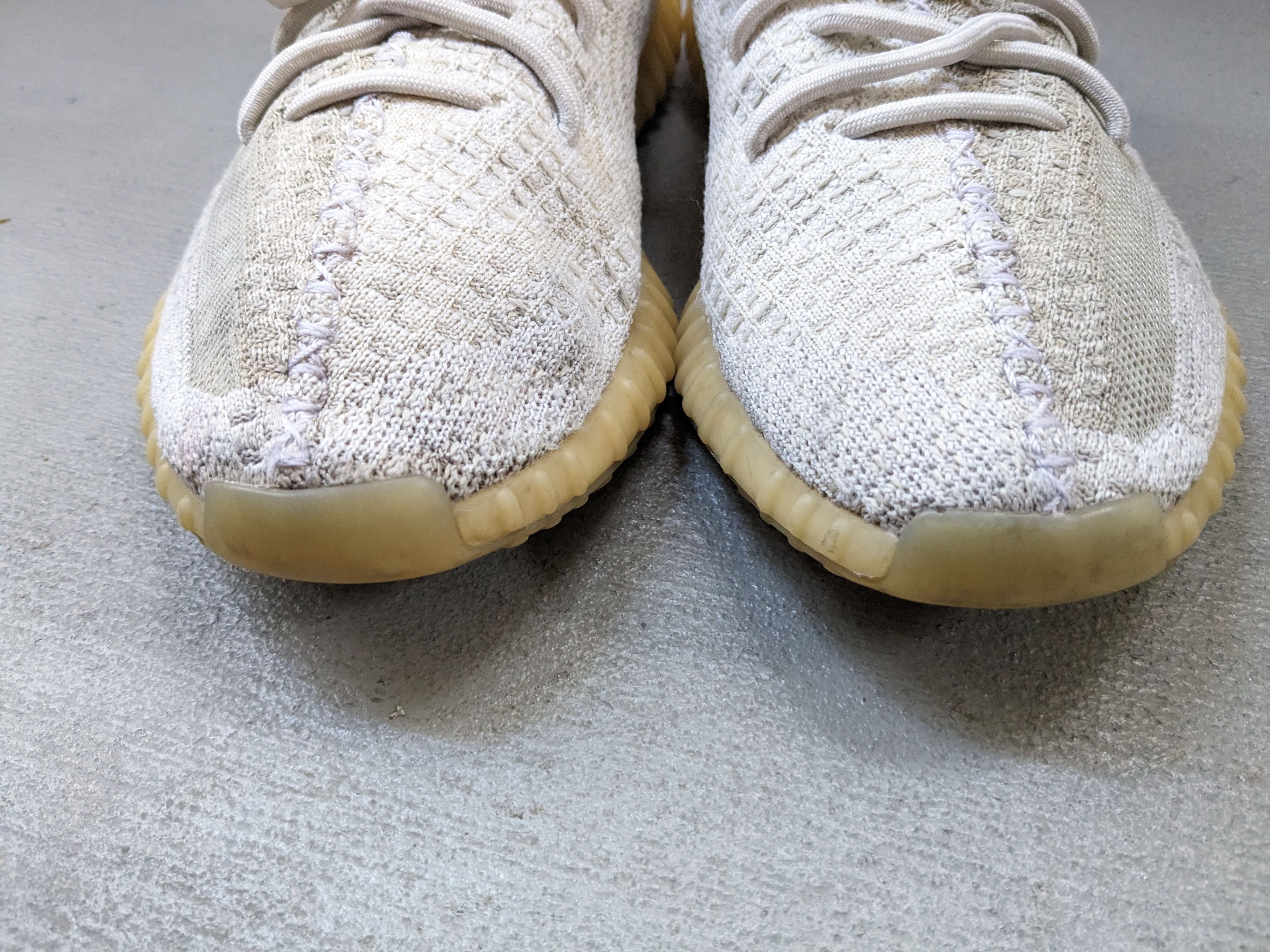 Adidas × Kanye West adidas Yeezy Boost 350 V2 Natural 9.5 FZ5246 Gray Kanye West Size US 9.5 / EU 42-43 - 2 Thumbnail
