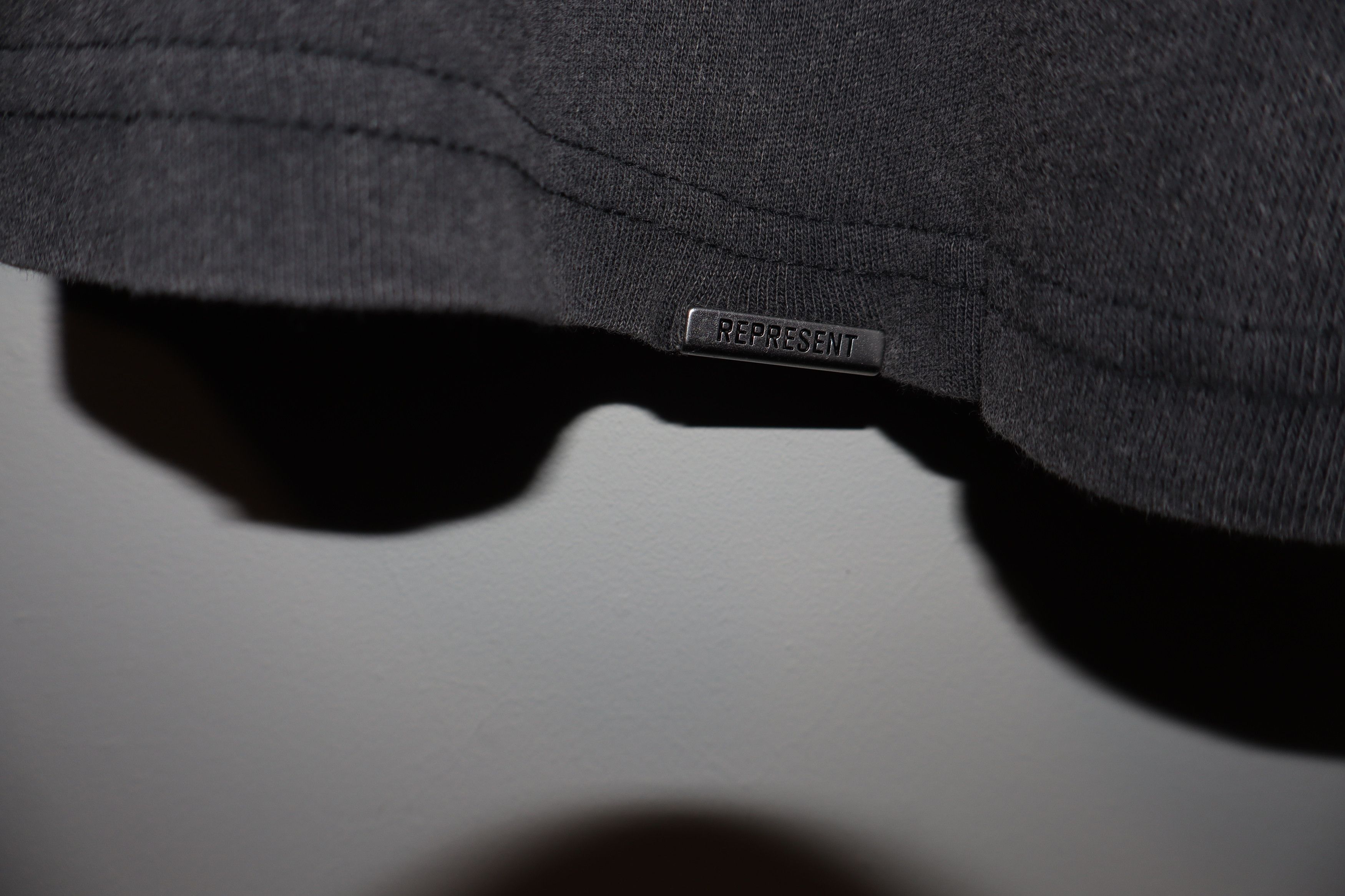 Represent Clo. Love Hunter t-shirt Size US M / EU 48-50 / 2 - 2 Thumbnail