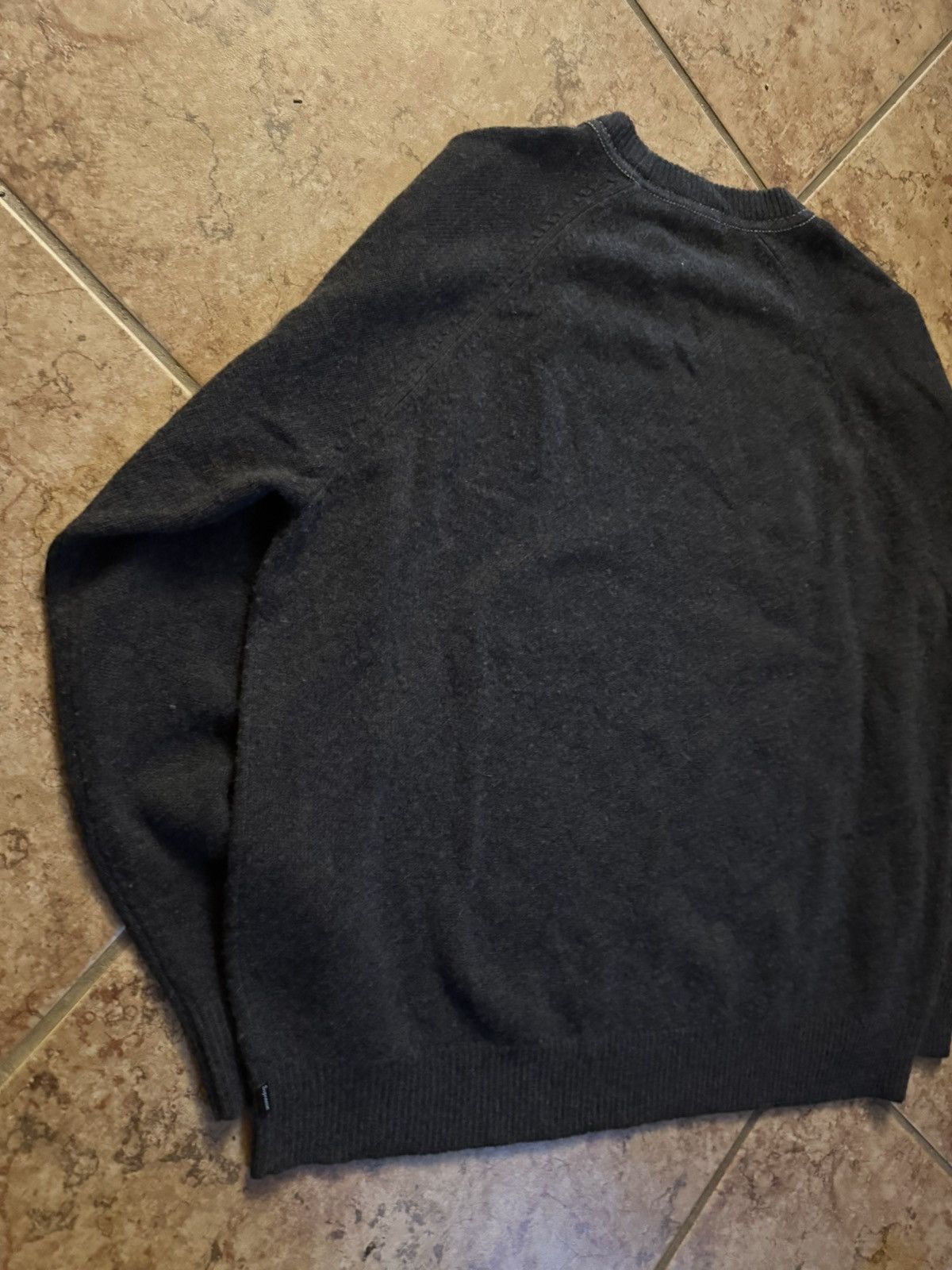 Supreme SS19 Supreme Stone wash sweater Size US XL / EU 56 / 4 - 7 Thumbnail