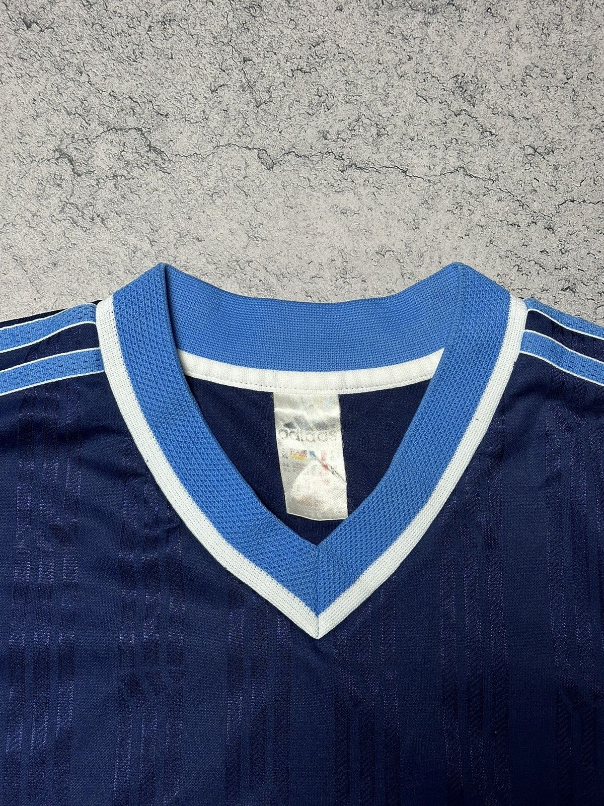 Adidas Vintage 90s Adidas Big Logo Jersey T-Shirt Size US XL / EU 56 / 4 - 6 Thumbnail