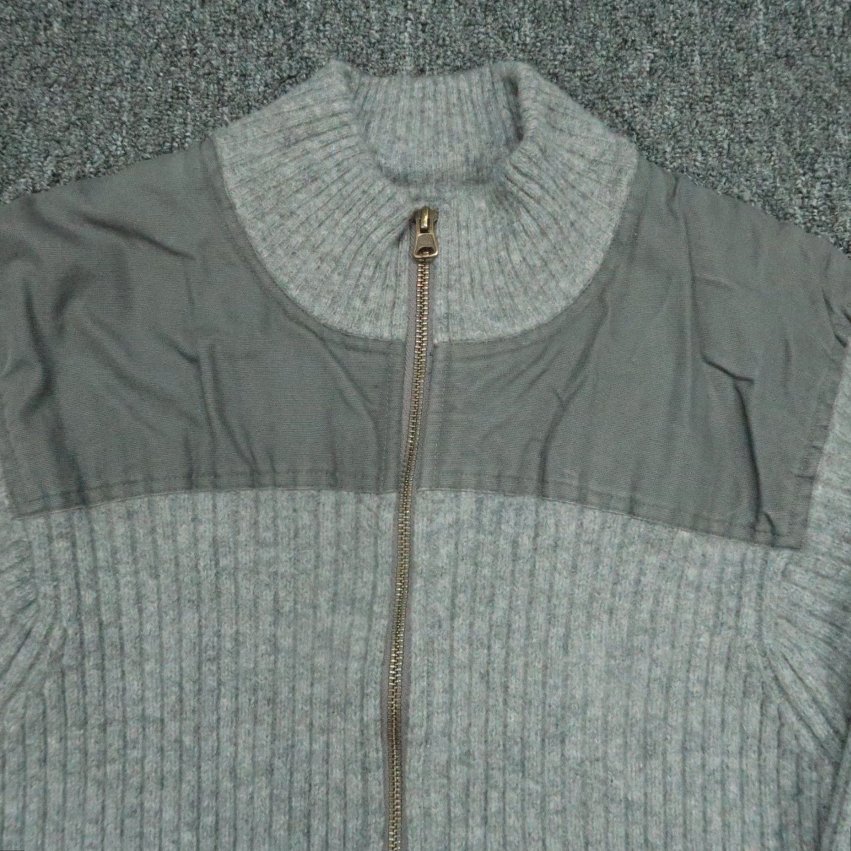 Vintage L.L. Bean Sweater Mens Small Slim Gray Merino Lambswool Full Zip Knit Wool, Heavyweight, Casual, Travel, Pattern Solid, Regular Size, Men Size US S / EU 44-46 / 1 - 2 Thumbnail