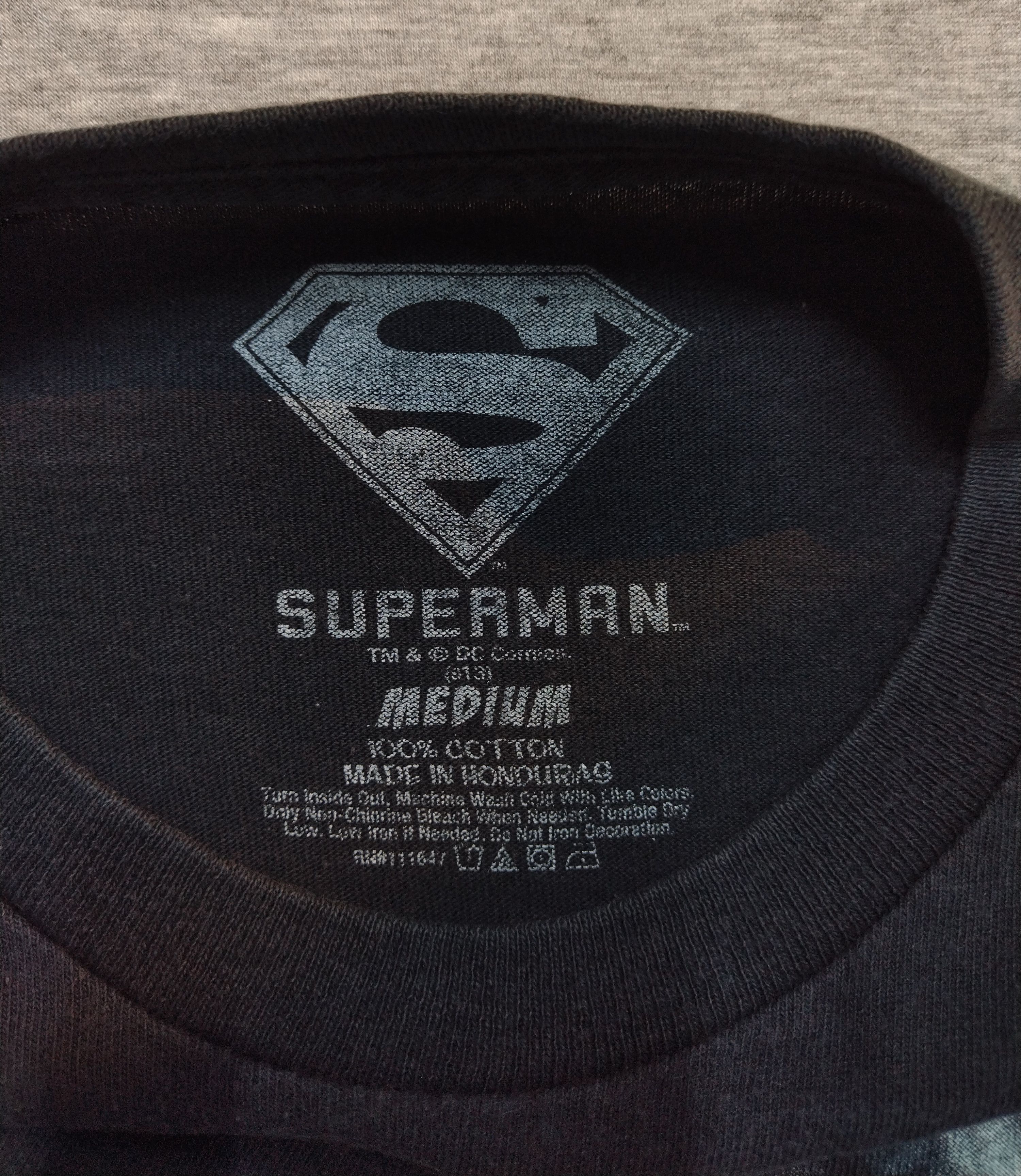 DC Comics × Vintage Vintage Superman t-shirt Awesome Big Print Size US M / EU 48-50 / 2 - 12 Thumbnail