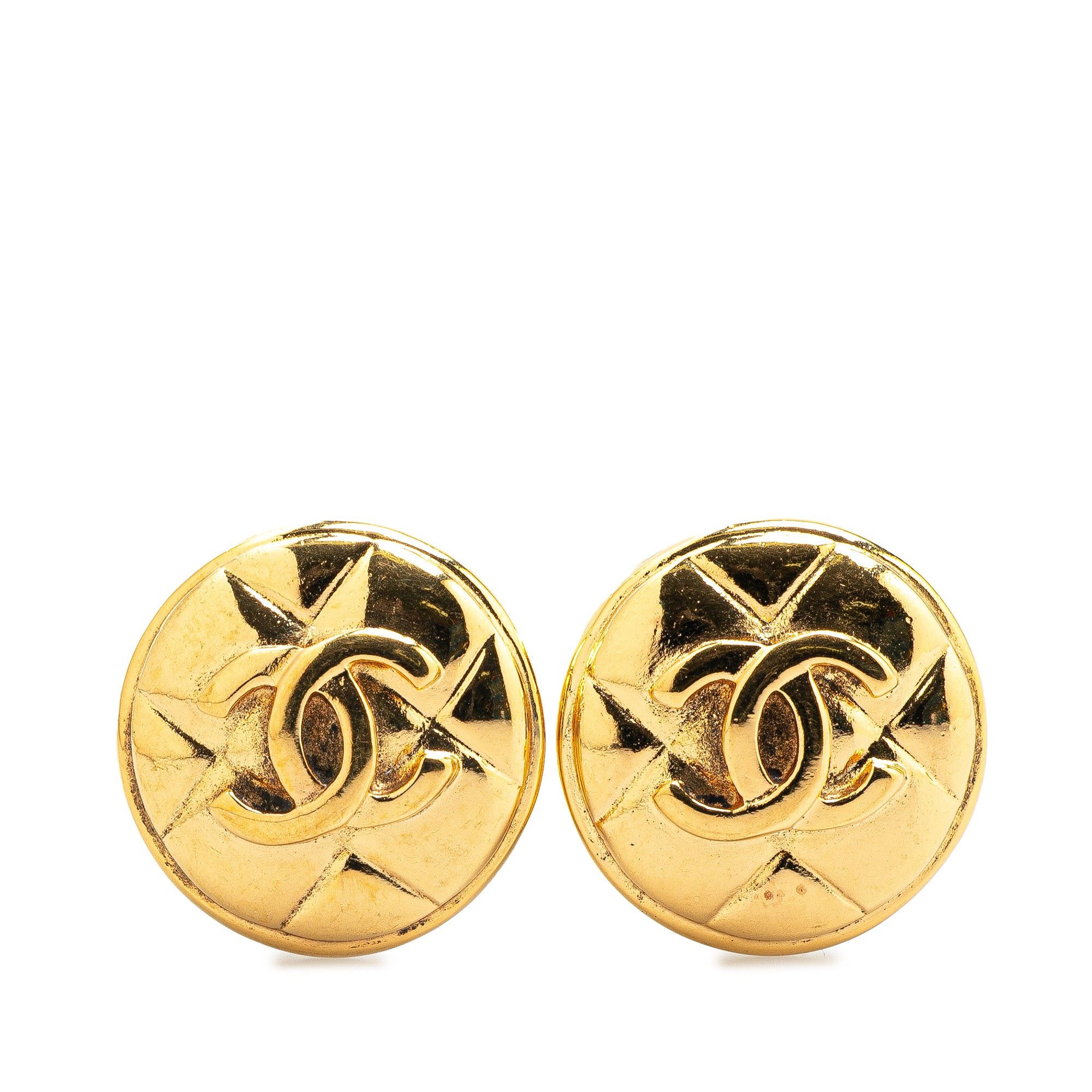 Chanel Chanel Gold Plated CC Quilted Round Clip on Earrings Gold Size ONE SIZE - 1 Thumbnail