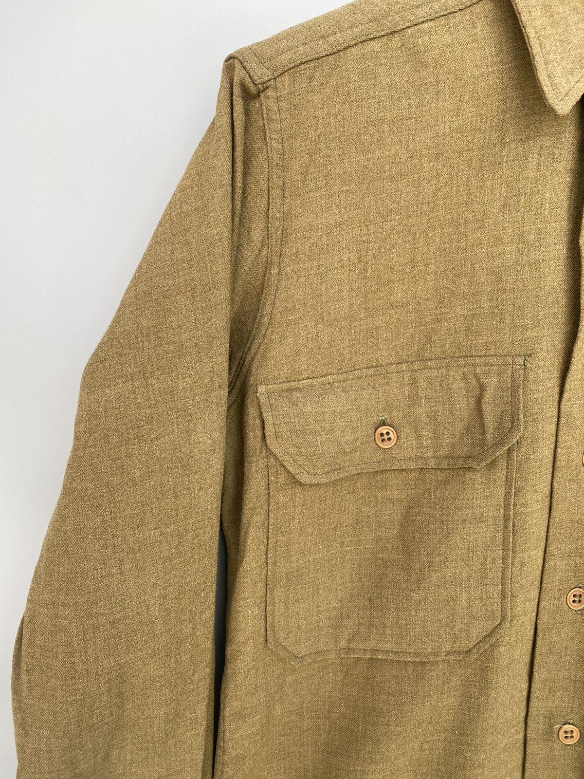 Vintage True Vintage! 1942- WW2- M-1937 US Army 2nd AD Shirt Size US S / EU 44-46 / 1 - 4 Thumbnail