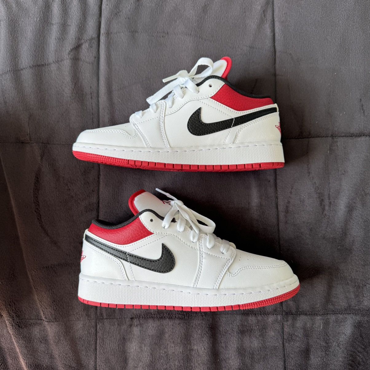 Jordan Brand × Nike Air Jordan 1 Low “White Gym Red” GS Size US 5 / EU 37 - 6 Thumbnail