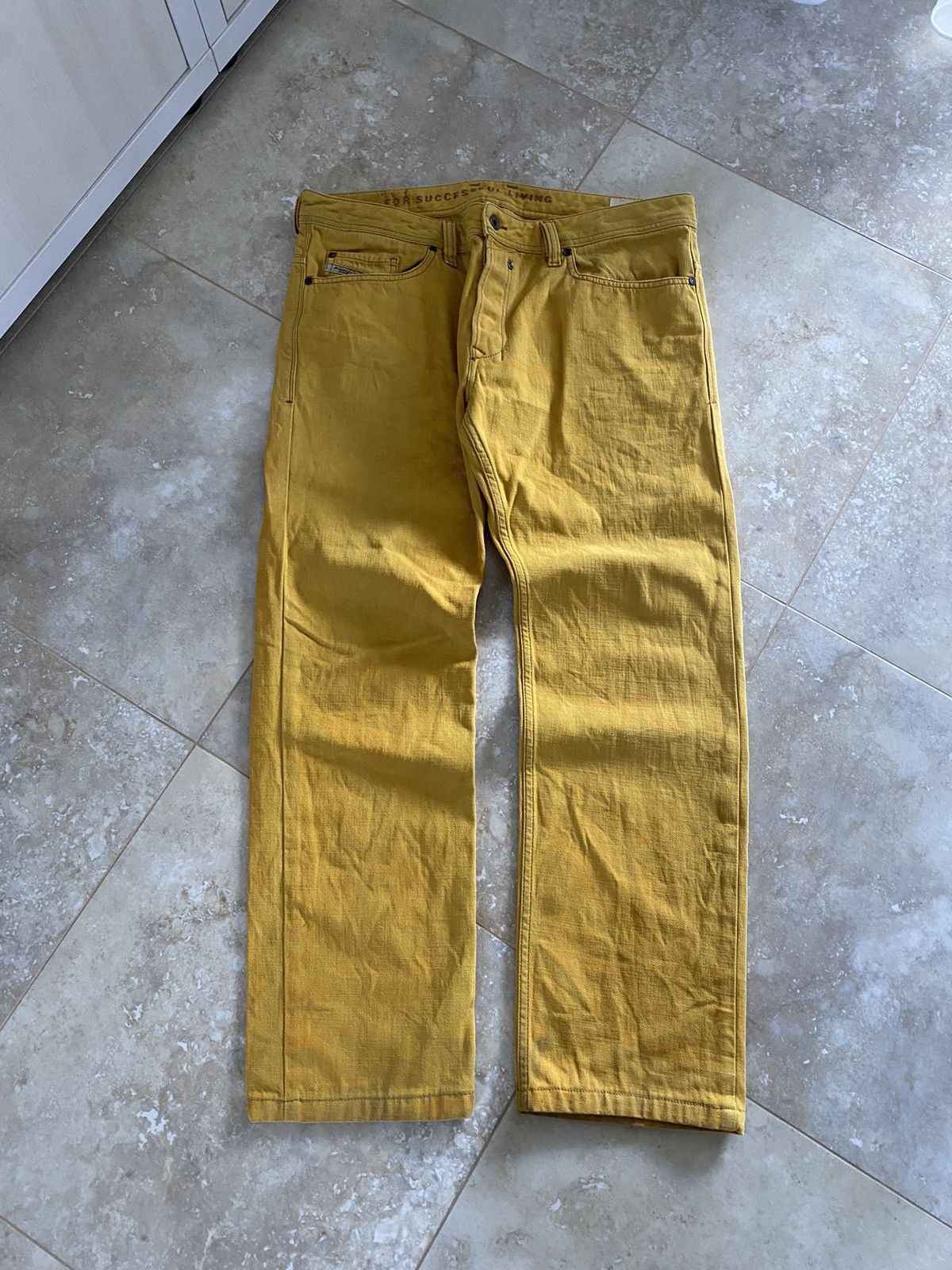 Diesel Vintage Diesel Yellow Jeans Flared Washed Limited Japanese Size US 36 / EU 52 - 7 Thumbnail