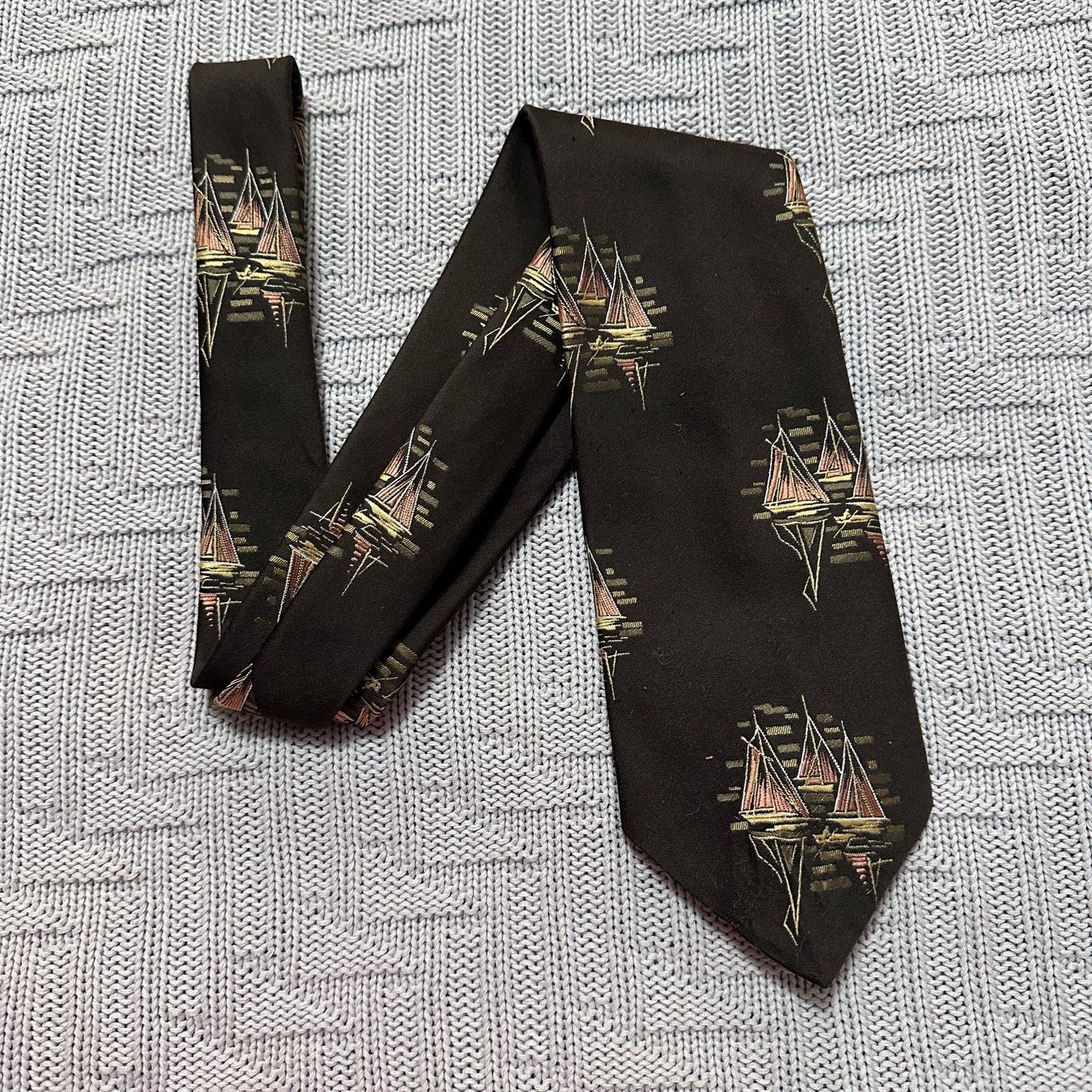 Vintage Vintage 1970 B&B Lorry's brown ship print tie Size ONE SIZE - 1 Thumbnail