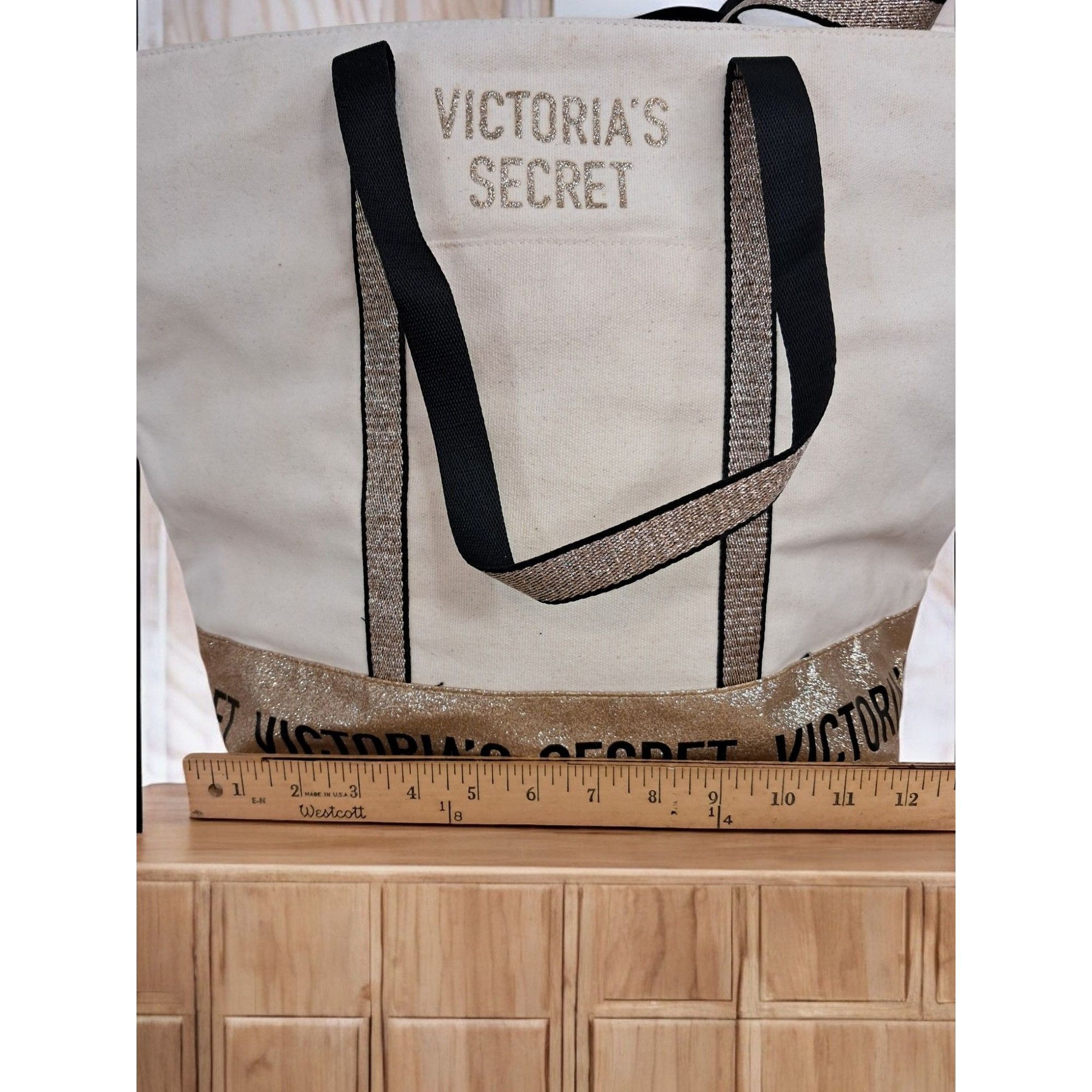 Victoria's Secret Victoria's Secret Sparkle Carryall Canvas Tote with Glittery Size ONE SIZE - 12 Thumbnail