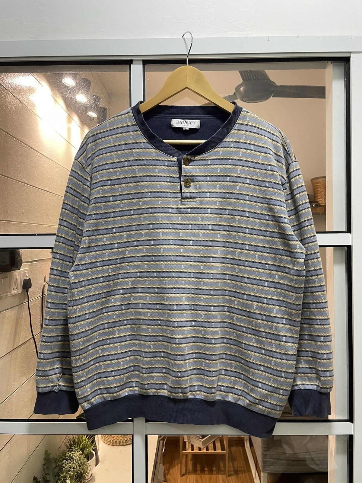 Balmain V Neck Button Stripes B Logo Seeatshirt