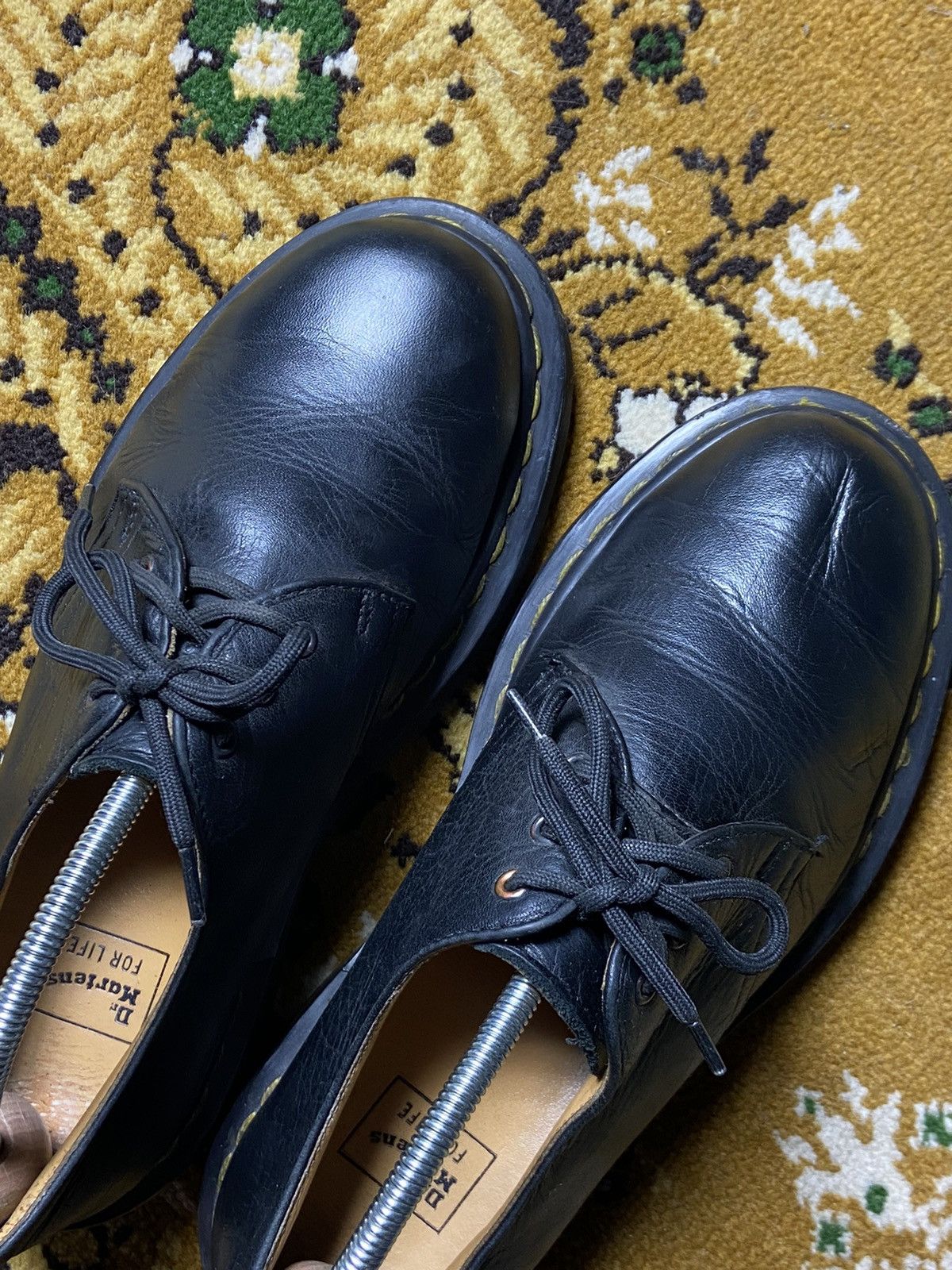Dr. Martens Vintage Dr Martens Black Leather Oxford Shoes Size US 6 / IT 36 - 8 Thumbnail