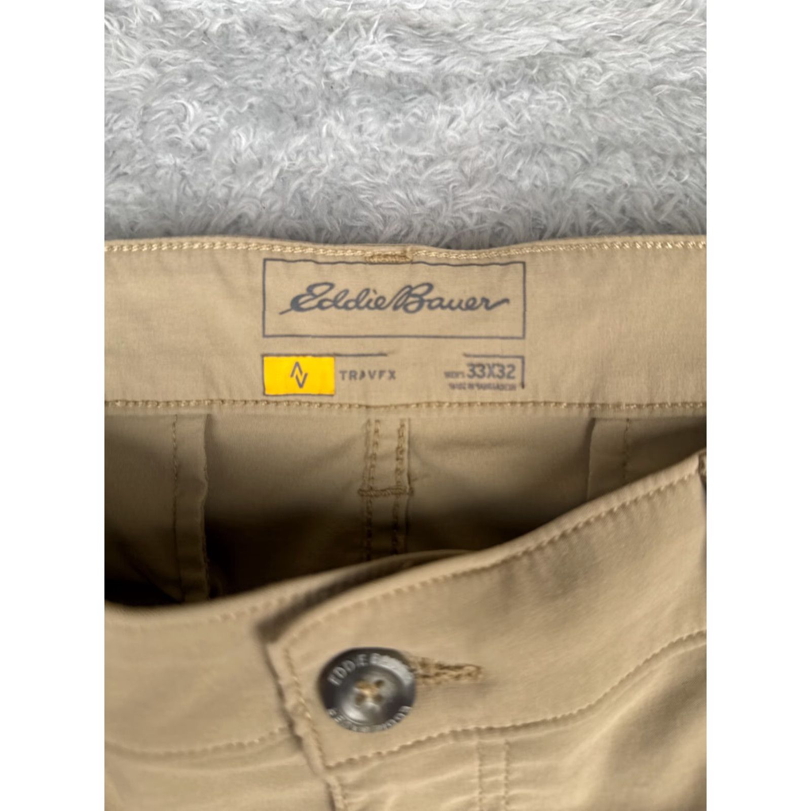 Eddie Bauer Eddie Bauer Pants Men Regular Cargo Straight Brown 33 Nylon Read Me Size US 33 - 6 Thumbnail