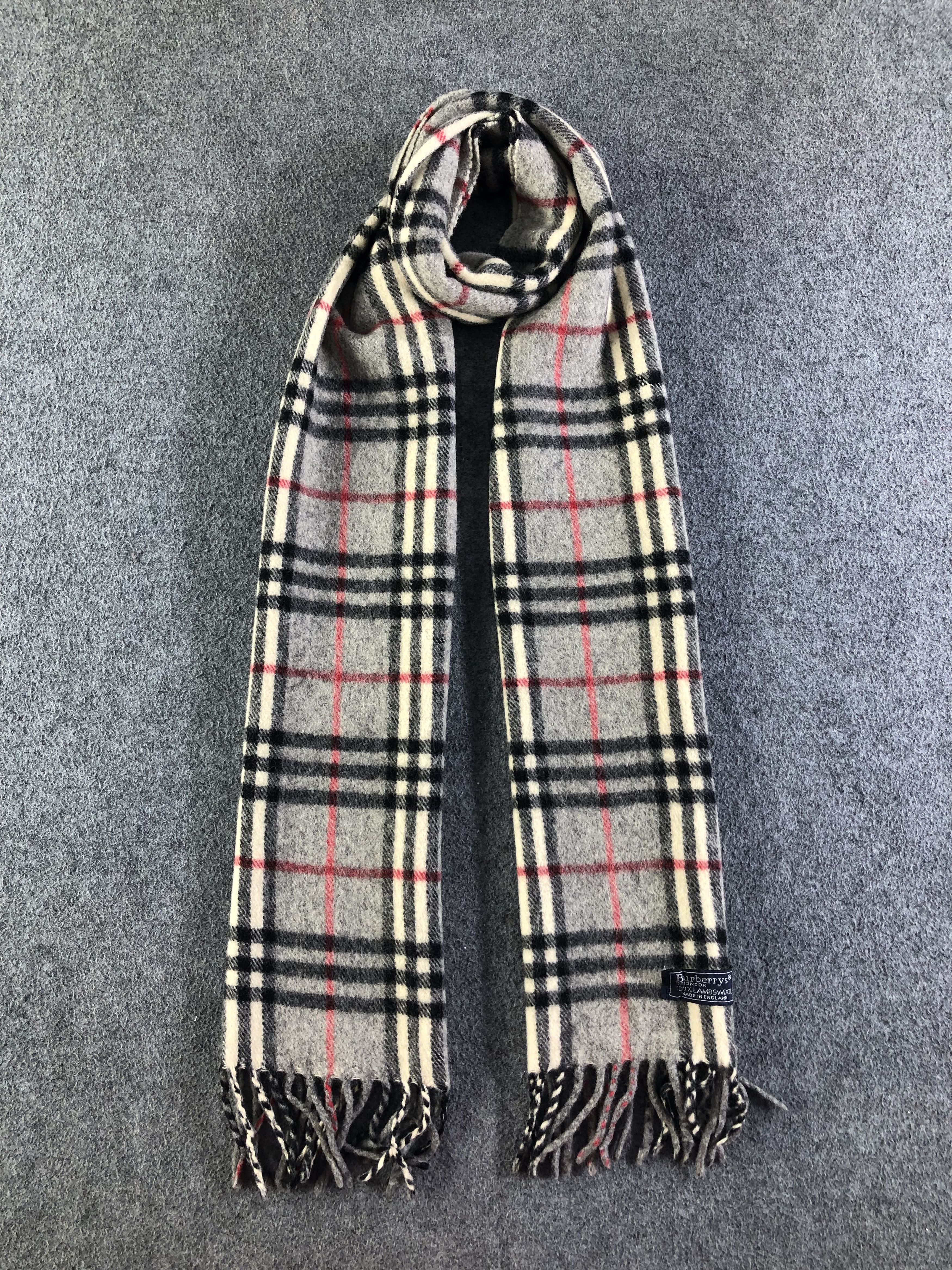 Burberry Burberry Lambswool Scarf / Muffler / Neckwear SS1425 Size ONE SIZE - 1 Thumbnail