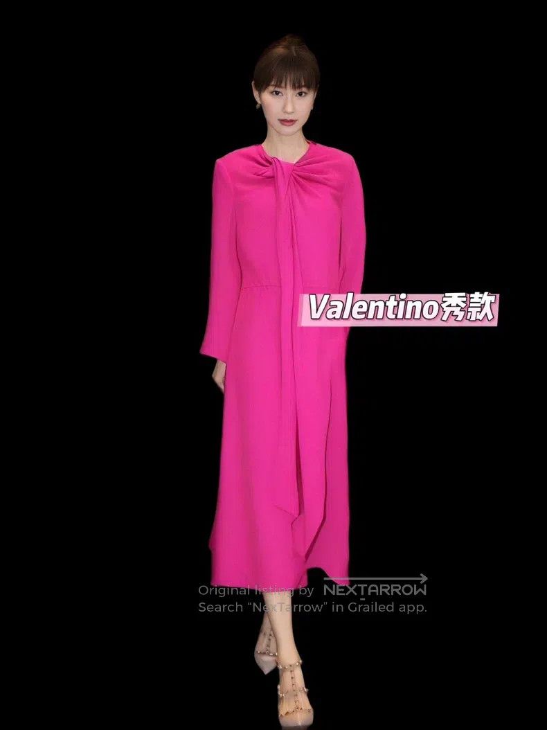 Valentino Valentino Rose red dress Size S / US 4 / IT 40 - 1 Thumbnail