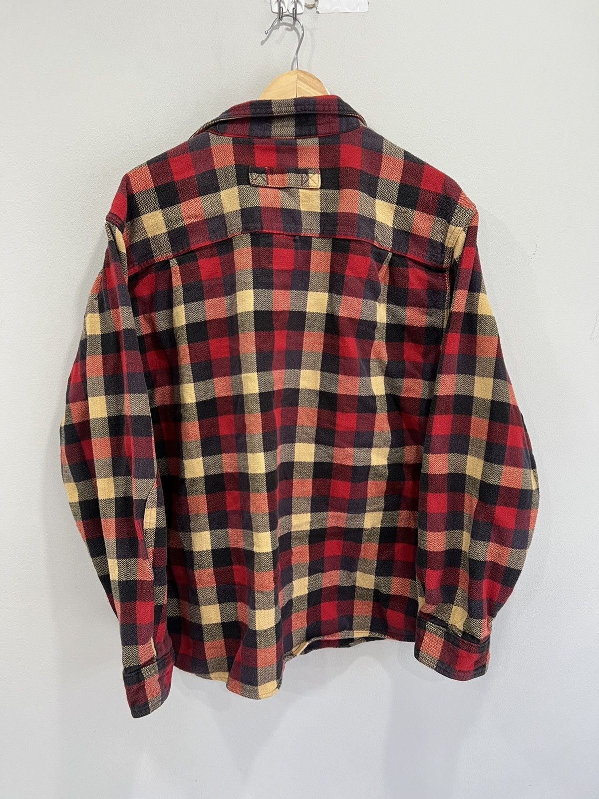Woolrich Woolen Mills Vintage Woolrich Plaid Button Up Shirt Size US XL / EU 56 / 4 - 4 Thumbnail