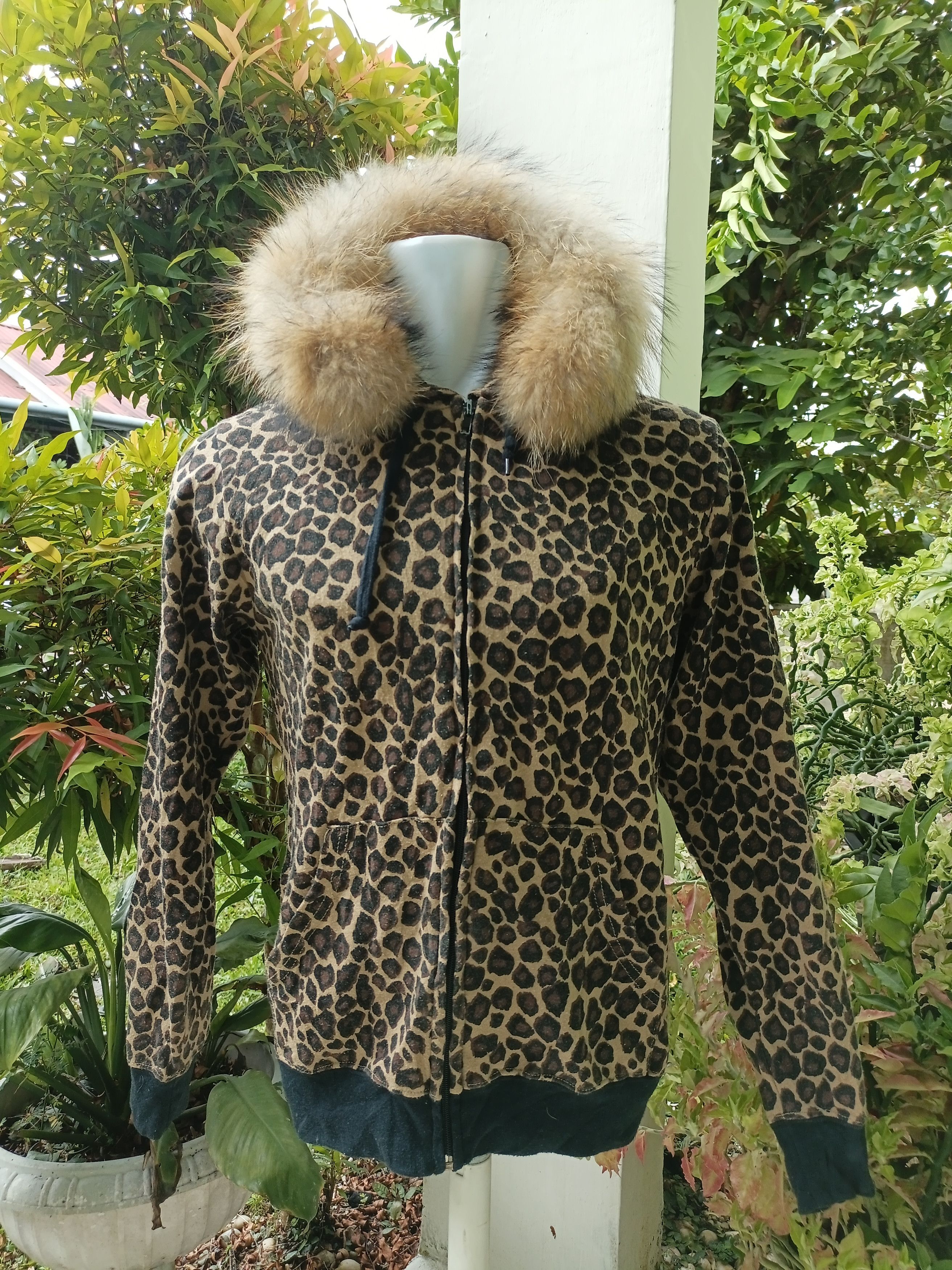 If Six Was Nine × Japanese Brand × Le Grande Bleu (L.G.B.) Y2K SHOCK NINE Leopard Ear Fur Zipper Hoodie Size US M / EU 48-50 / 2 - 22 Thumbnail