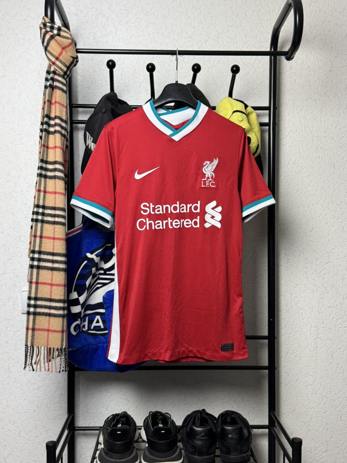 Nike Nike x Liverpool Home Stadium 2020/21 Shirt Size US S / EU 44-46 / 1 - 1 Thumbnail