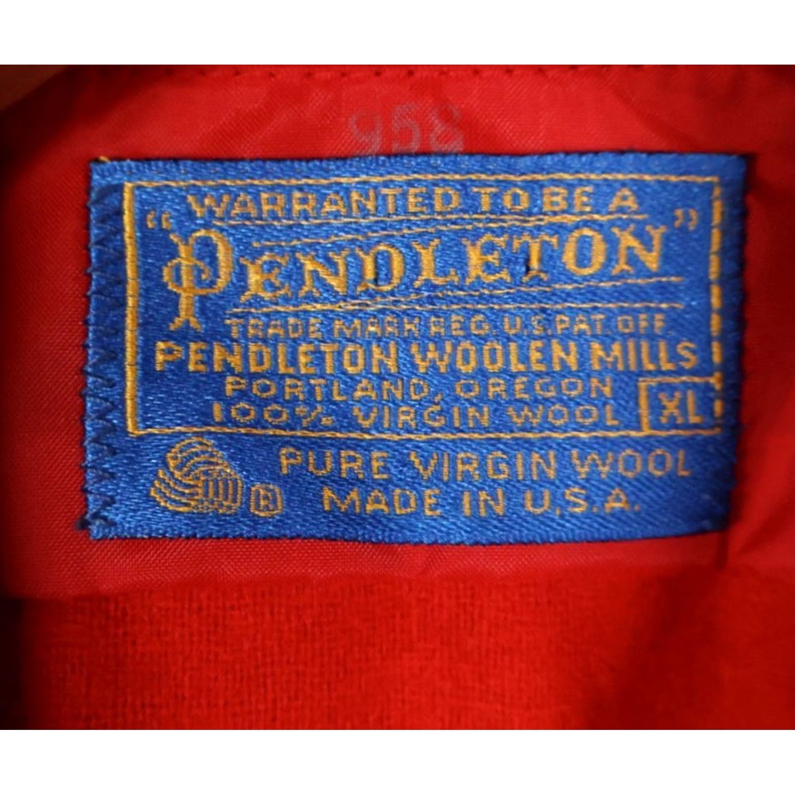 Pendleton VINTAGE Pendleton Shirt Wool Flannel Solid Red XL Men’s Button-Up Casual Workwear 80s 90s Grunge Western Pocket(s) USA Made Mens Size US XL / EU 56 / 4 - 3 Thumbnail