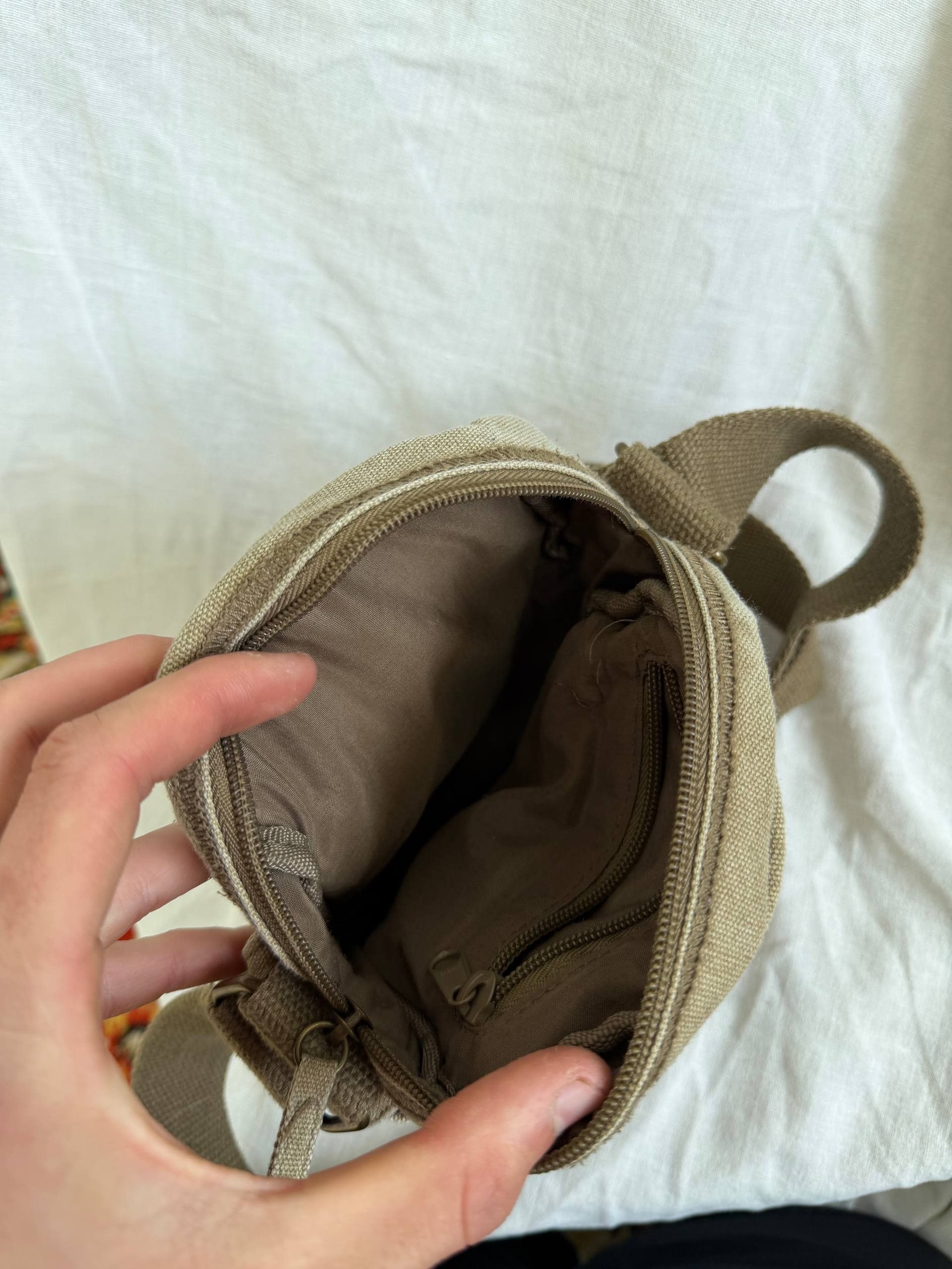 Vintage Vintage 90s Army Diesel Style Crossbody Mini Bag Size ONE SIZE - 10 Thumbnail