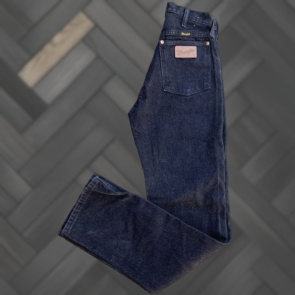 Wrangler VINTAGE Wrangler Jeans Black Scovill Zipper Size 9 26 1/2” Waist Inseam 34 Denim Rockabilly Womens or Juniors? Size 30" / US 8 / IT 44 - 1 Thumbnail