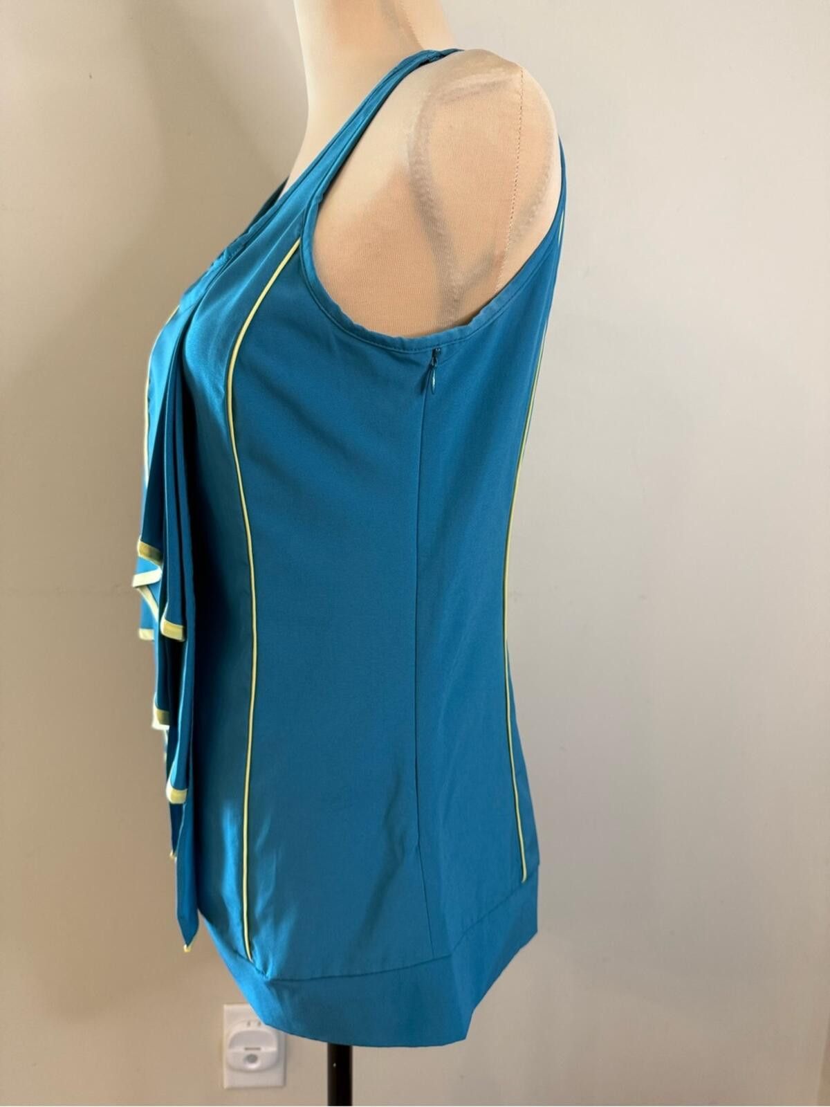 Minnetonka Minuet sleeveless top teal blue yellow trim SZ M Size M / US 6-8 / IT 42-44 - 3 Thumbnail