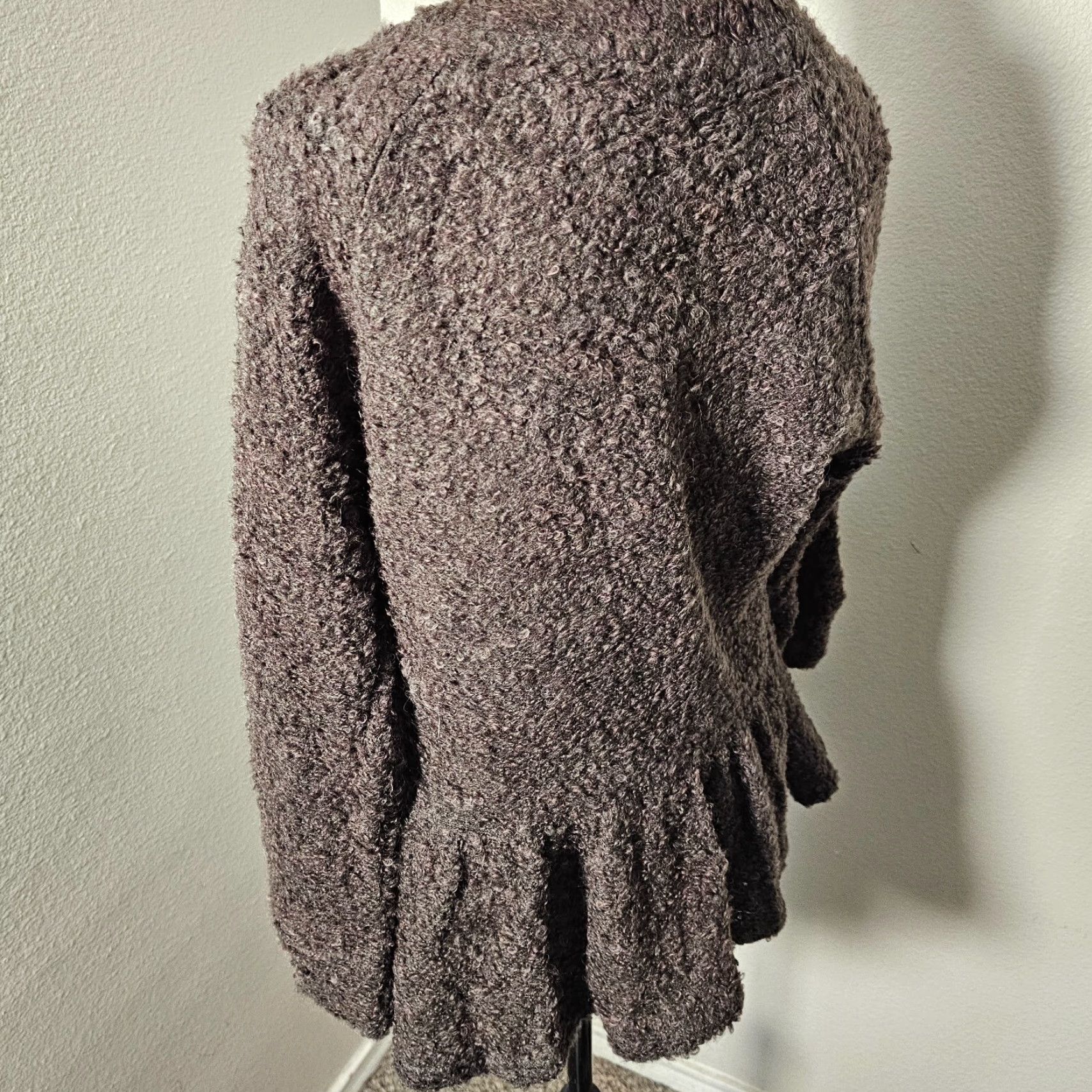 Bar III Bar III Cardigan Women's Sweater Size Large Brown Acrylic Open Ruffle Button Classic Solid Size L / US 10 / IT 46 - 4 Thumbnail