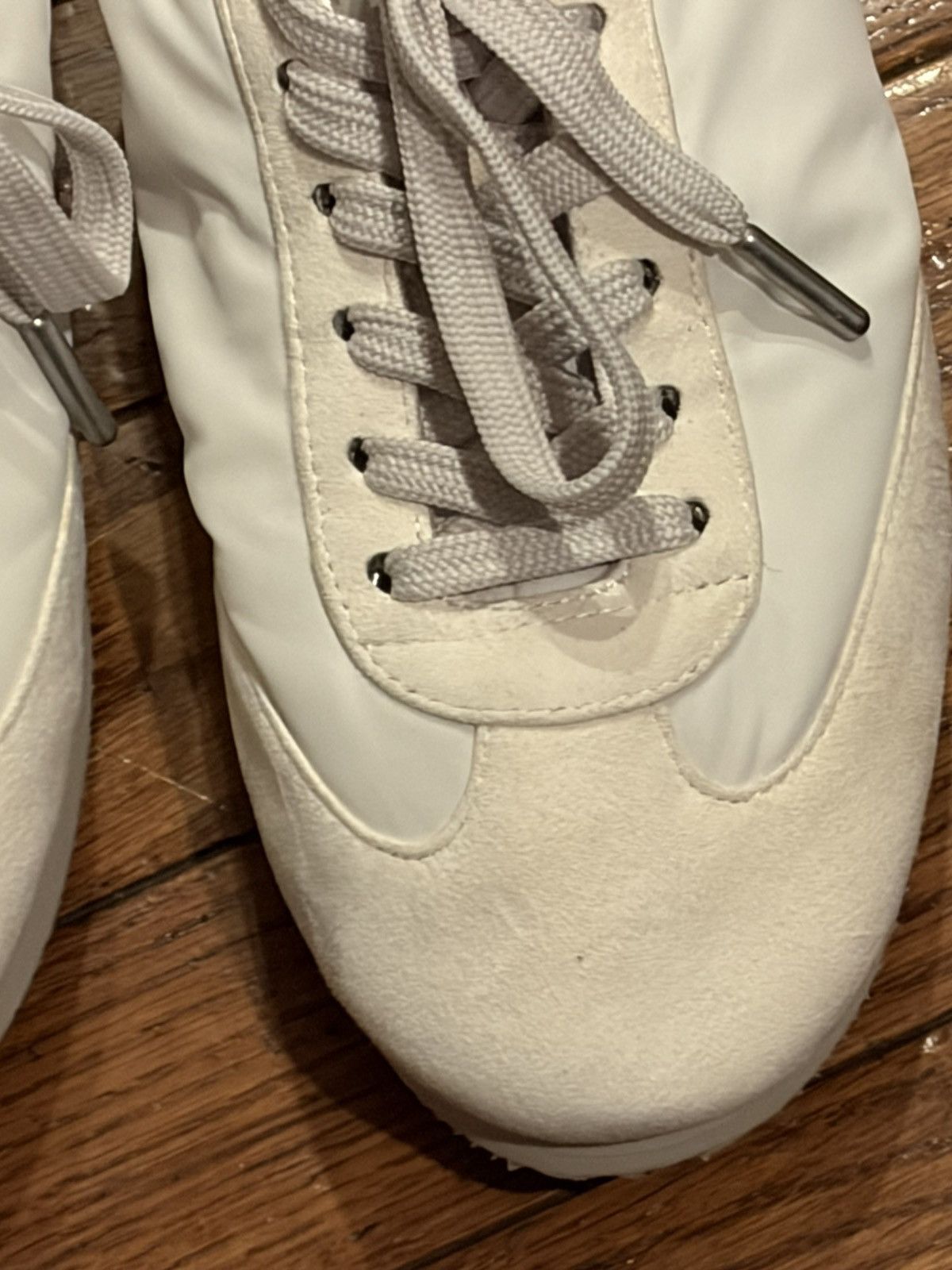 Polo Ralph Lauren Polo Ralph Lauren The Suede Pony Ballerina Sneaker Size US 7 / IT 37 - 5 Thumbnail