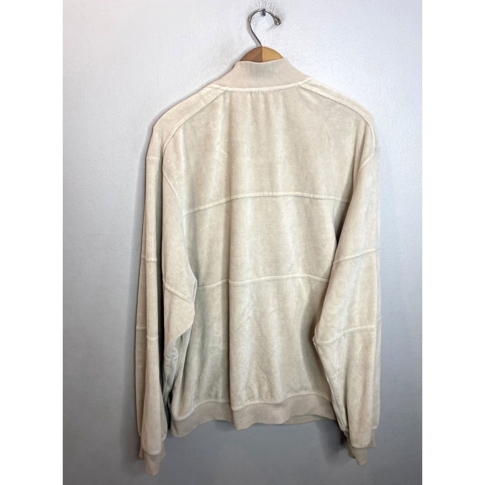 Sean John VINTAGE Sean John Velour Track Jacket Velvet 90s XL Beige Men Full Zip Embroidered Logo Baggy Casual Party/Cocktail Jacket Mens XL Velour 90s Theme Size US XL / EU 56 / 4 - 5 Thumbnail