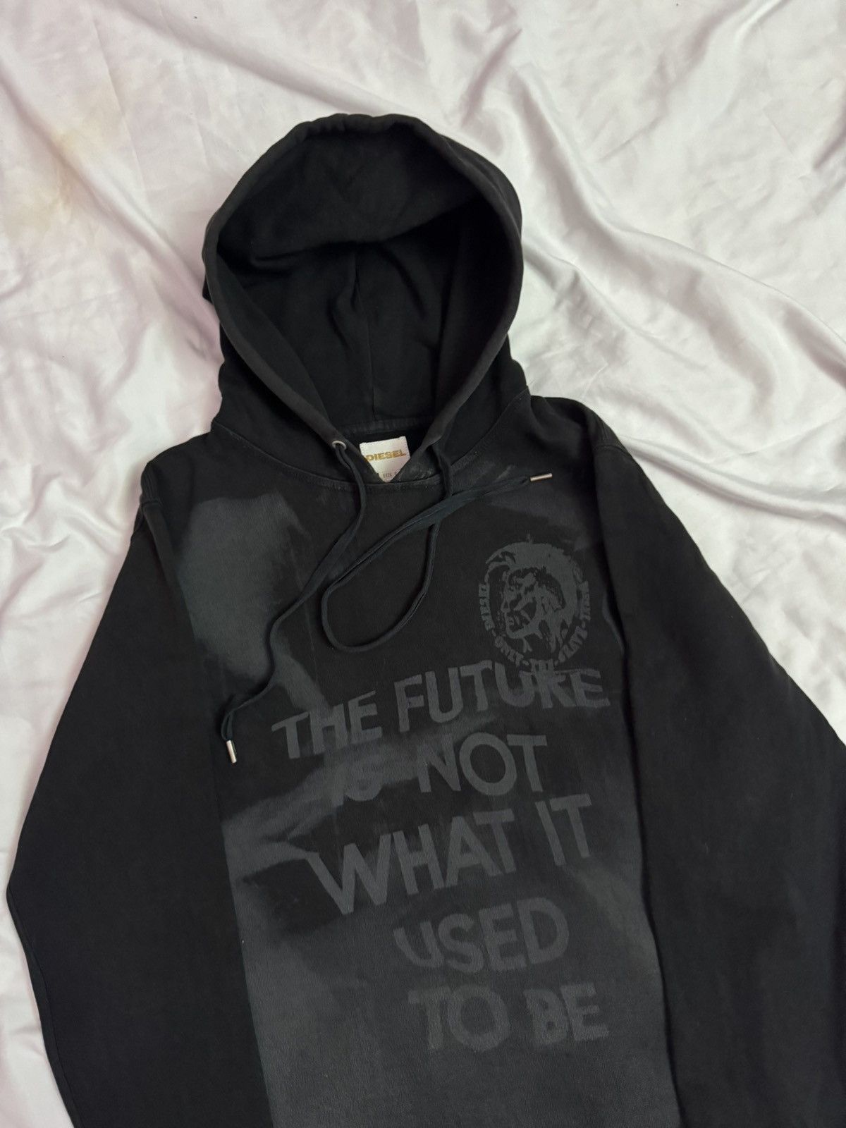Diesel Vintage Diesel Punk Metal Spikes Avant Garde Big Logo Hoodie Size US S / EU 44-46 / 1 - 2 Thumbnail