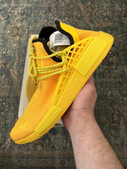 Human race hotsell og yellow