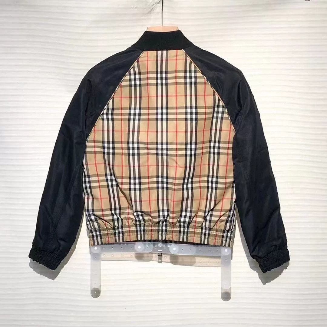 Burberry Burberry Classic Logo Plaid Zip Jacket Size XS / US 0-2 / IT 36-38 - 1 Thumbnail
