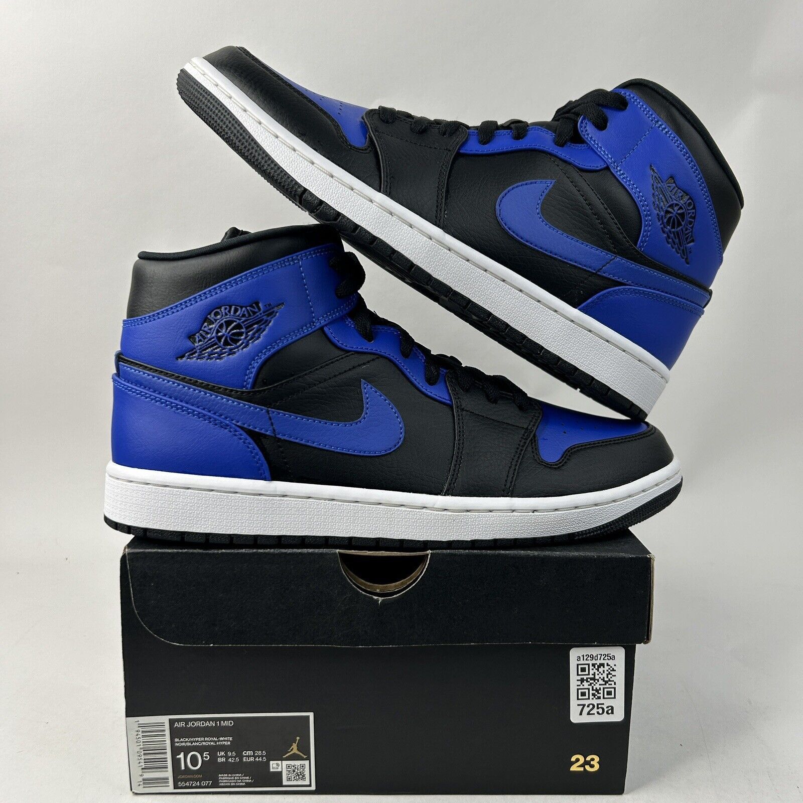 Nike Nike Shoes Air Jordan 1 Mid Retro “Hyper Royal” 2024 Size US 10.5 / EU 43-44 - 1 Thumbnail