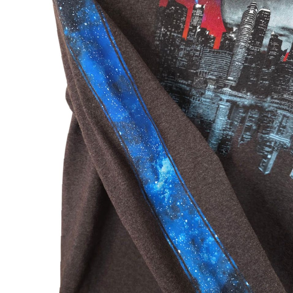 Vintage Urban Pipeline Moonlit City Skyline T-Shirt Mens Large Gray Cityscape Full Moon Night Chicago Vintage: No Size US L / EU 52-54 / 3 - 6 Thumbnail