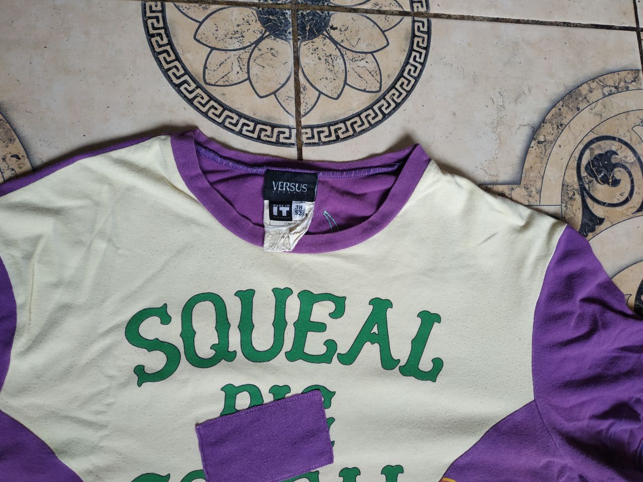 Versus Versace Vintage Versus Versace Lions Graphic Ittierre Made in Italy Size US L / EU 52-54 / 3 - 11 Thumbnail