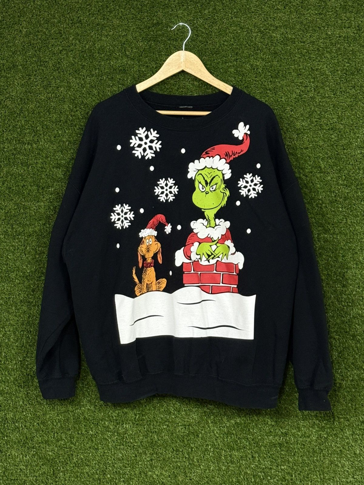 Vintage The Grinch Christmas Snow Dog Black Sweatshirt 2XL XXL Size US XXL / EU 58 / 5 - 1 Thumbnail