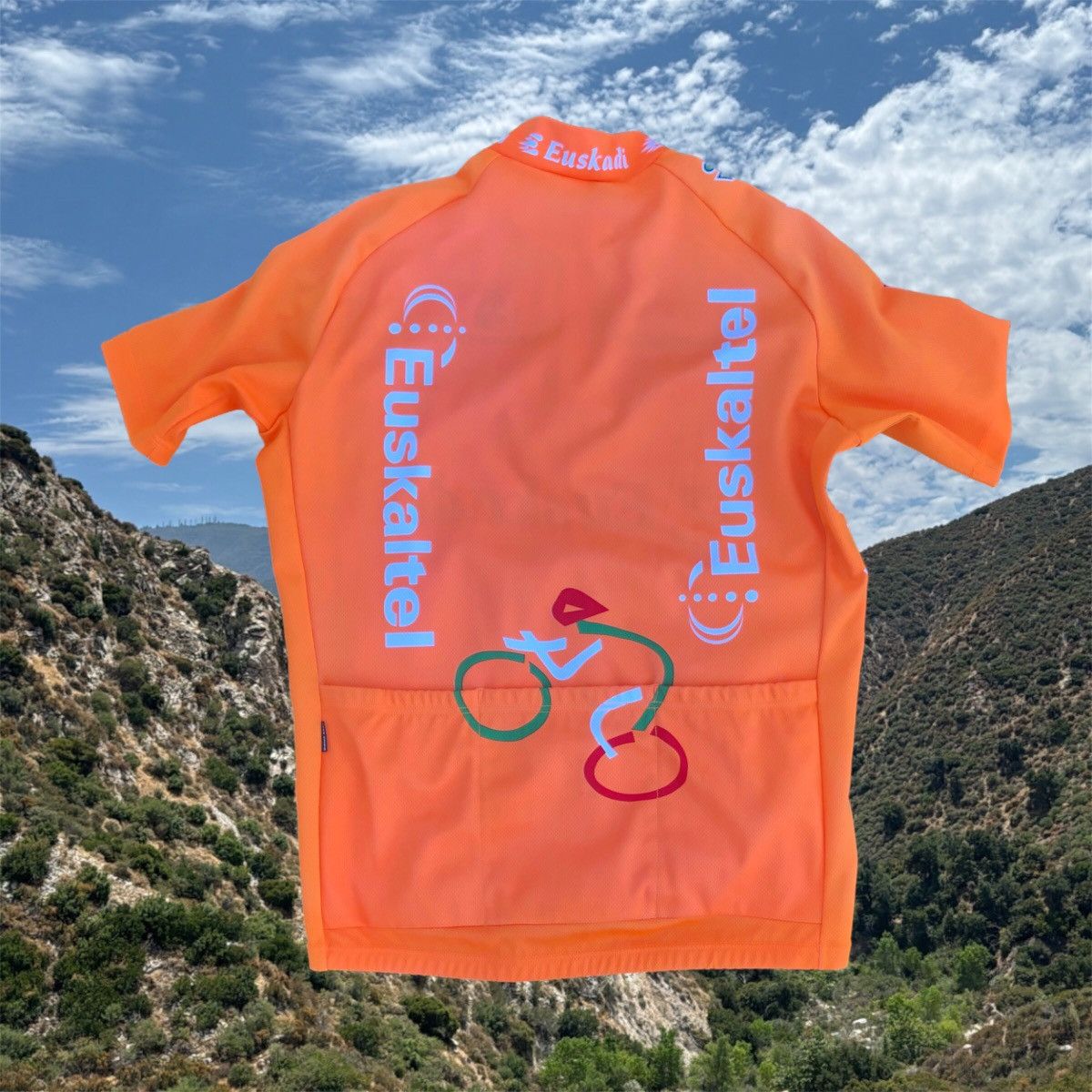 Vintage Euskaltel–Euskadi Cycling Jersey Size US L / EU 52-54 / 3 - 4 Thumbnail