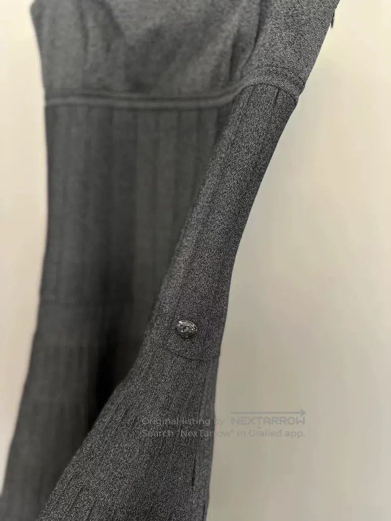 Chanel Chanel Grey suspender skirt Size S / US 4 / IT 40 - 3 Thumbnail