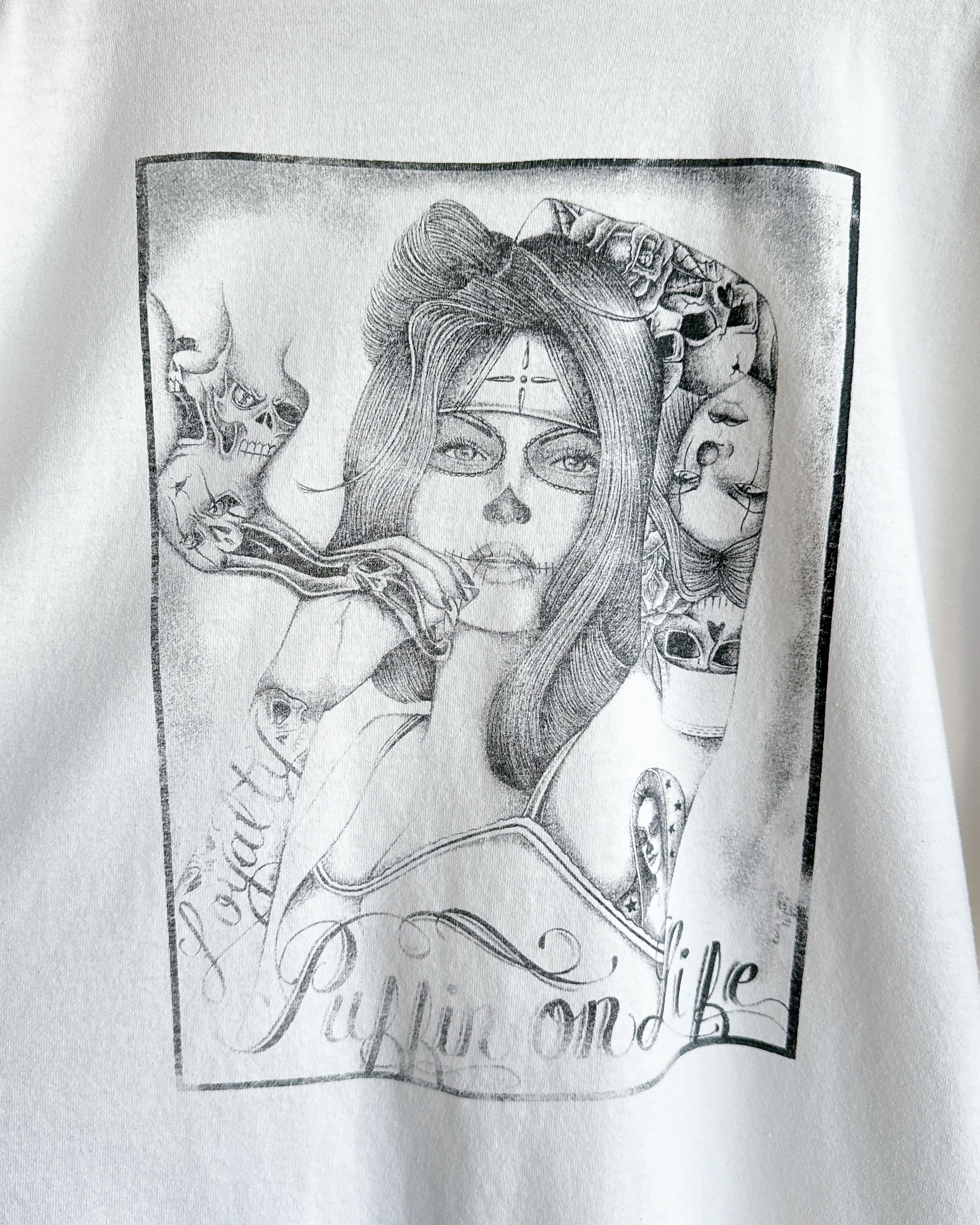 Vintage Vintage 2000s Chula Chicano Art T Shirt Men's 3XL Loyalty Size US XXL / EU 58 / 5 - 3 Thumbnail