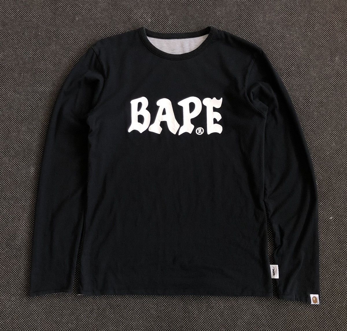 Bape VINTAGE BAPE REVERSIBLE L/S TEE UNISEX Size US S / EU 44-46 / 1 - 1 Thumbnail