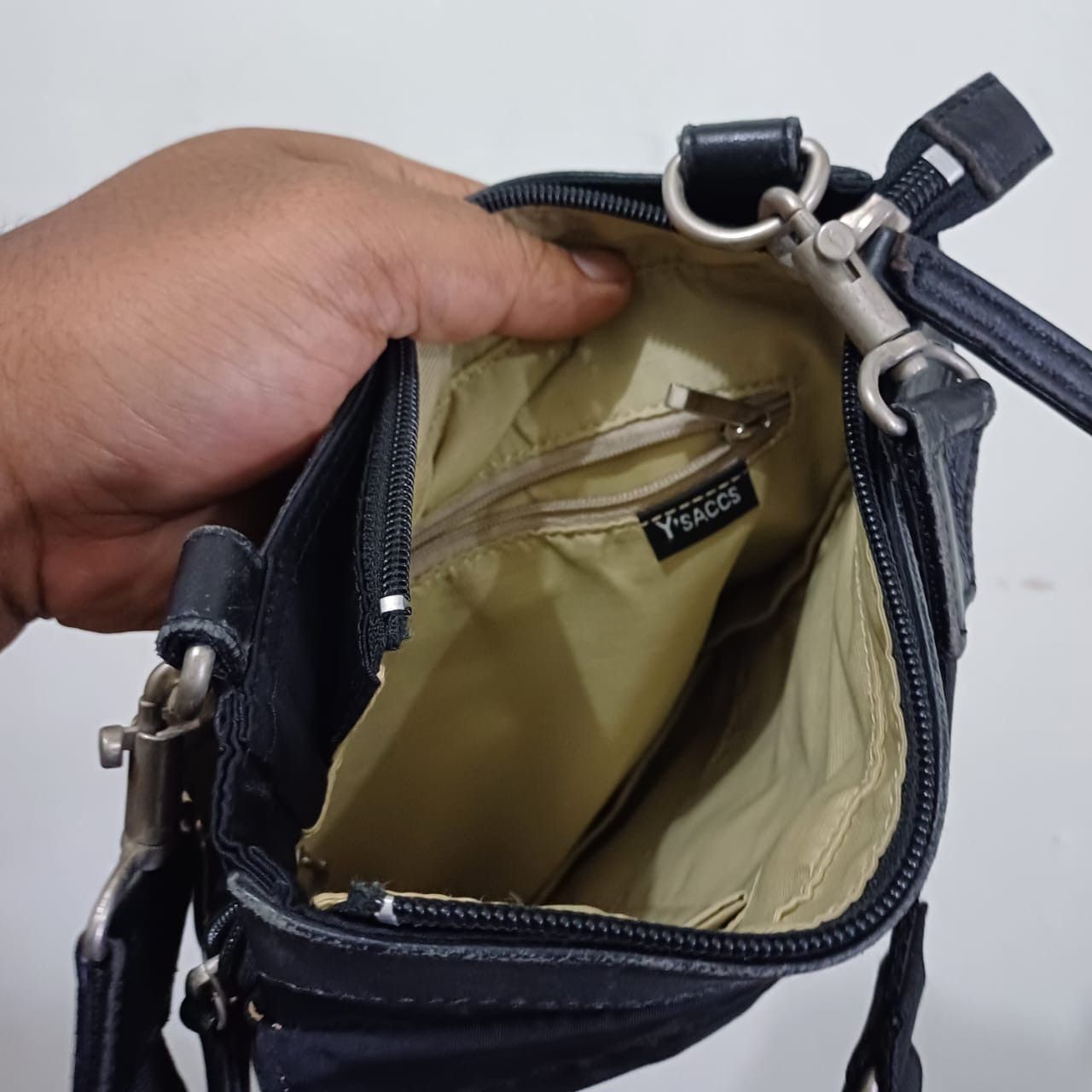 Japanese Brand 💥Last Drop💥Yohji Yamamoto Ysaccs Leather Nylon Sling Bag Size ONE SIZE - 12 Thumbnail