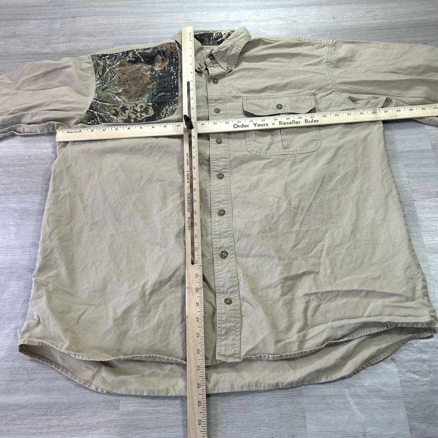 Vintage Cabela's Shirt Mens XLT Beige Camo Patch Long Sleeve Button Up Hunting Outdoor Size US XL / EU 56 / 4 - 5 Thumbnail