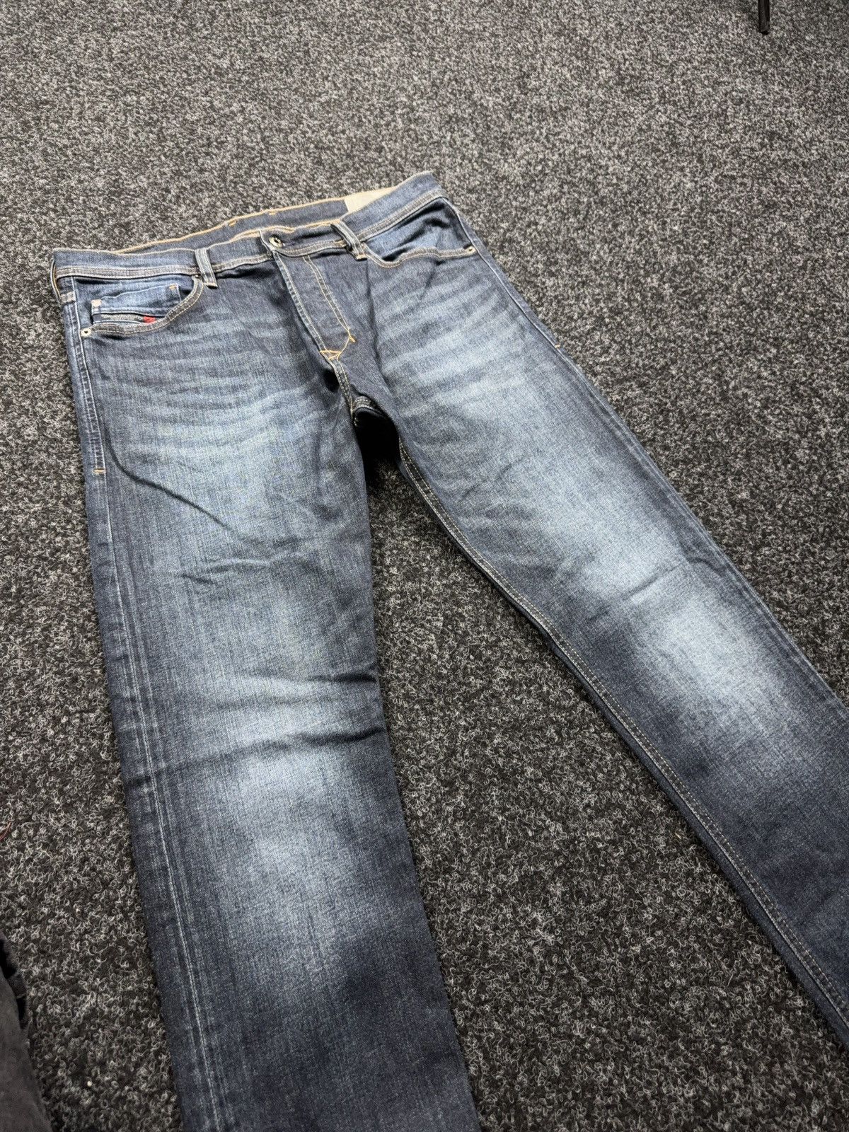 Diesel Luxury 00s Y2K Diesel Tepphar Slim Carrot Faded Wash Jeans Size US 32 / EU 48 - 5 Thumbnail