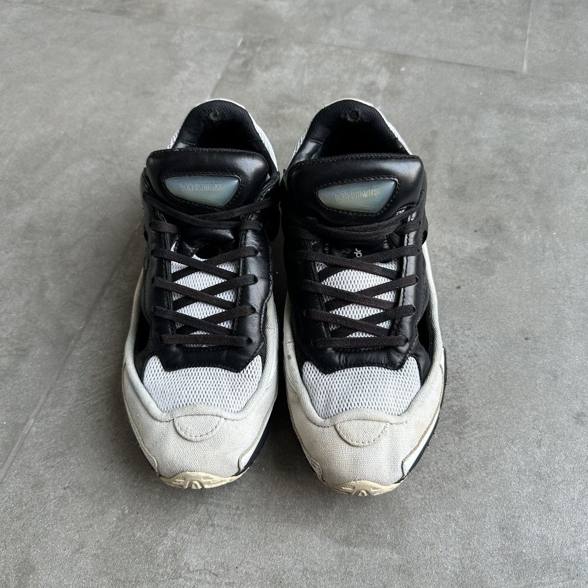 Adidas × Raf Simons AW18 OZWEEGO REPLICANT SNEAKERS Size US 8 / EU 41 - 4 Thumbnail