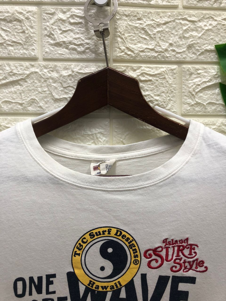 Vintage Vintage T&C Surf t shirt made in aloha Size US L / EU 52-54 / 3 - 8 Thumbnail