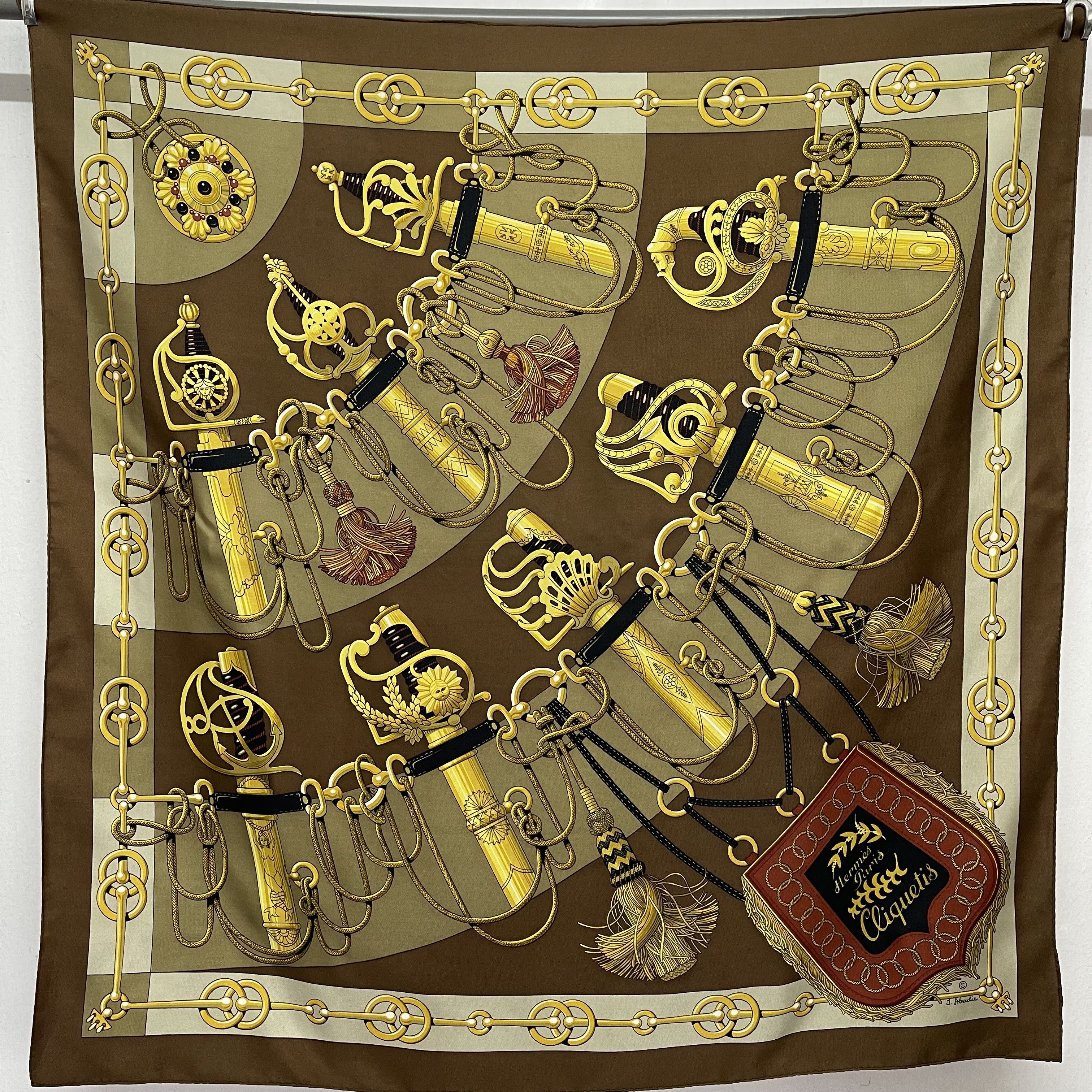 Hermes Vintage Hermès Cliquetis Silk Scarf By Julie Abadie - S7046 Size ONE SIZE - 4 Thumbnail